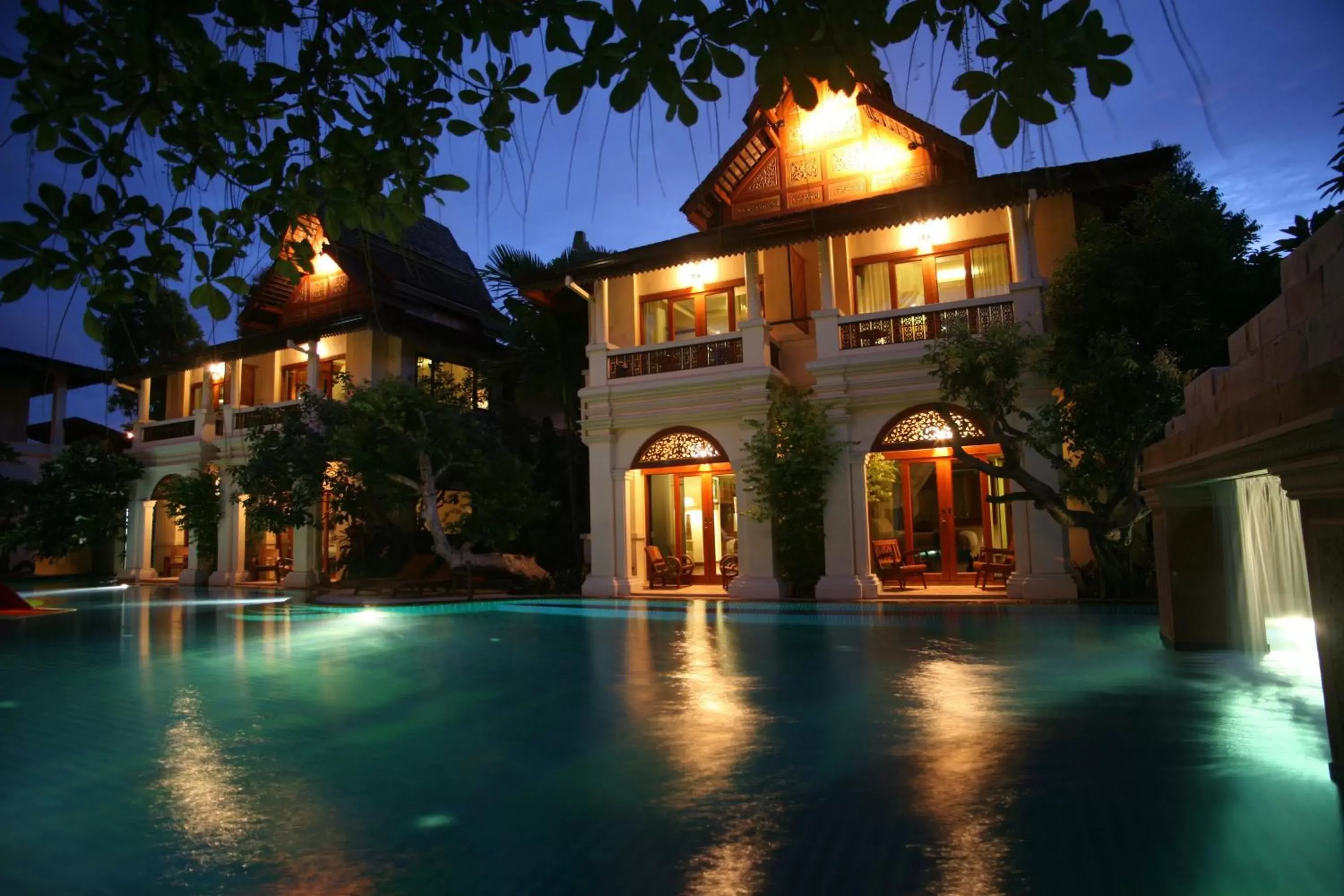 Swimming pool, Property Building in Centara Khum Phaya Resort & Spa, Centara Boutique Collection