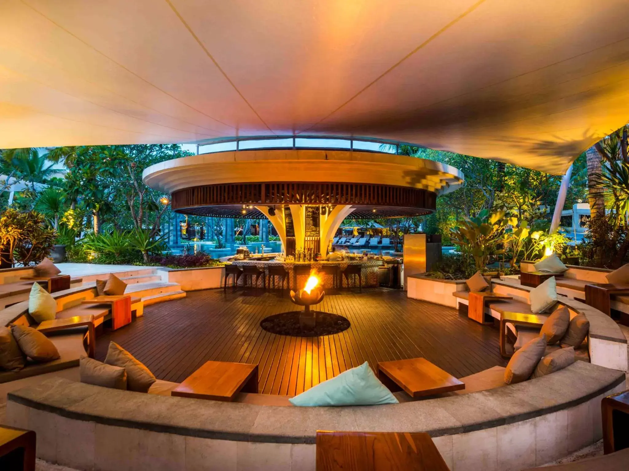 Lounge or bar in Sofitel Bali Nusa Dua Beach Resort
