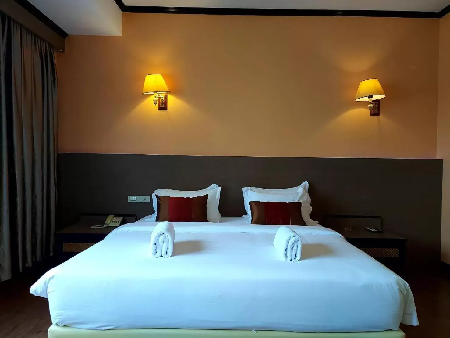 Bedroom, Bed in M Hotel Danok