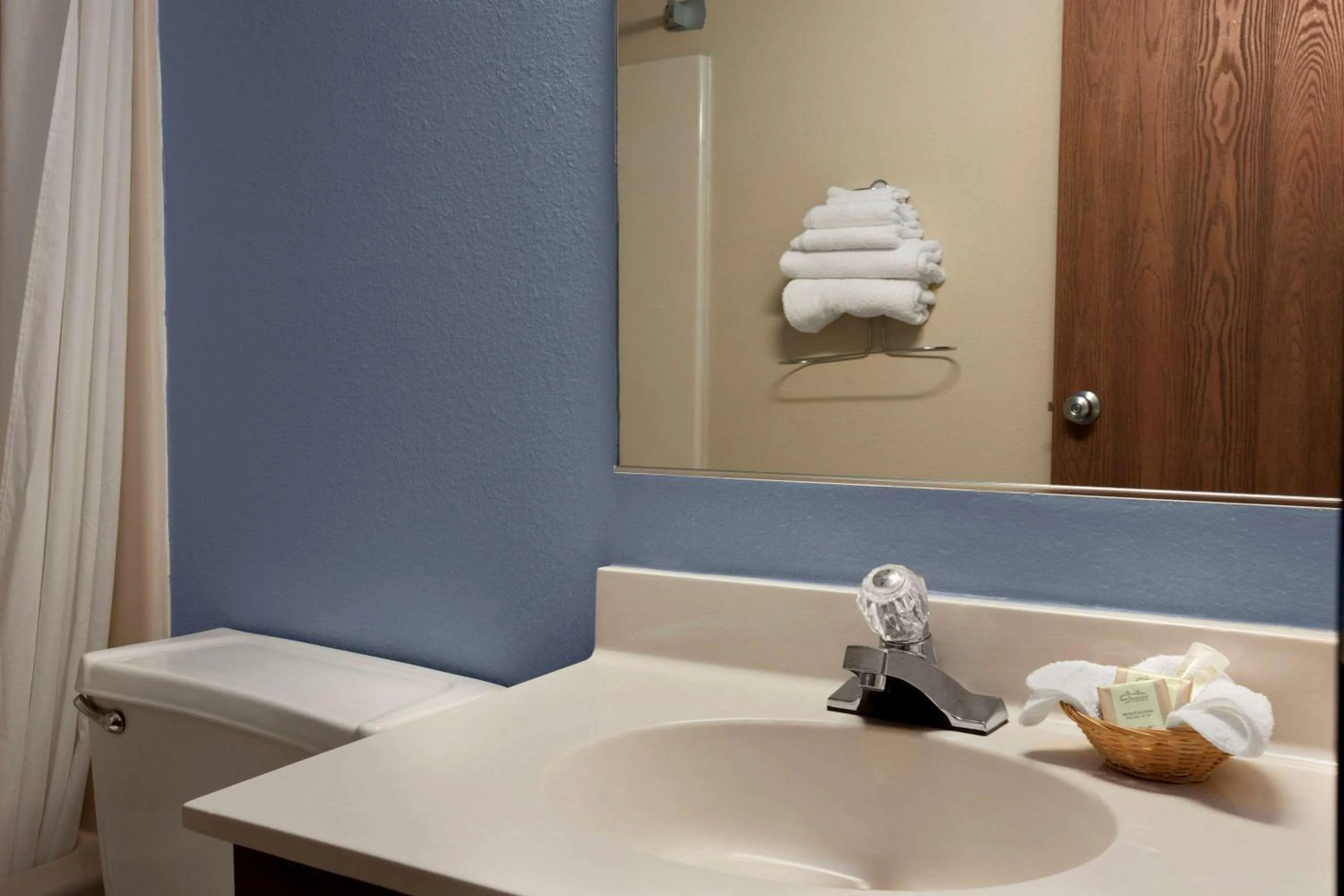 Bathroom in Super 8 by Wyndham Cromwell/Middletown