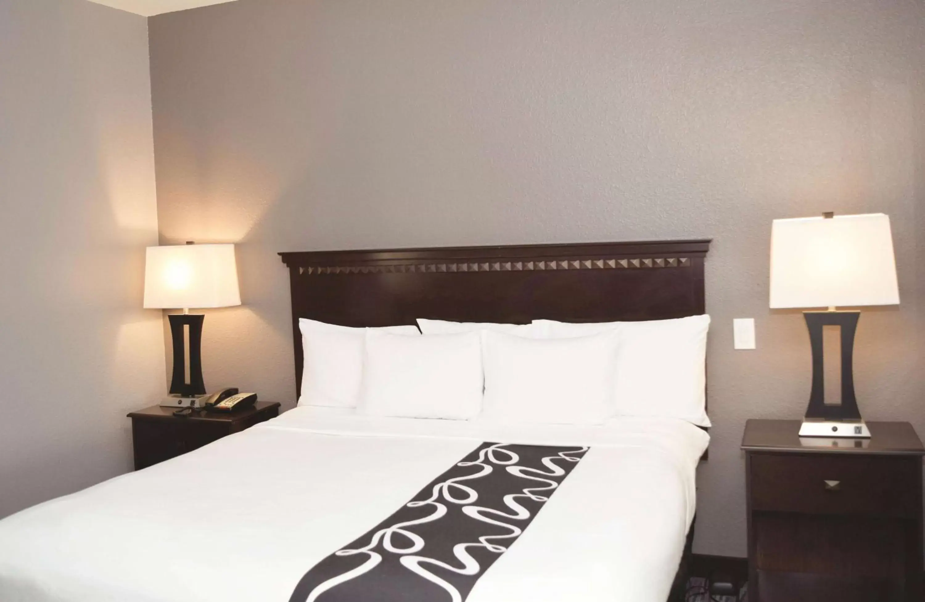 Photo of the whole room, Bed in La Quinta by Wyndham Abilene Mall