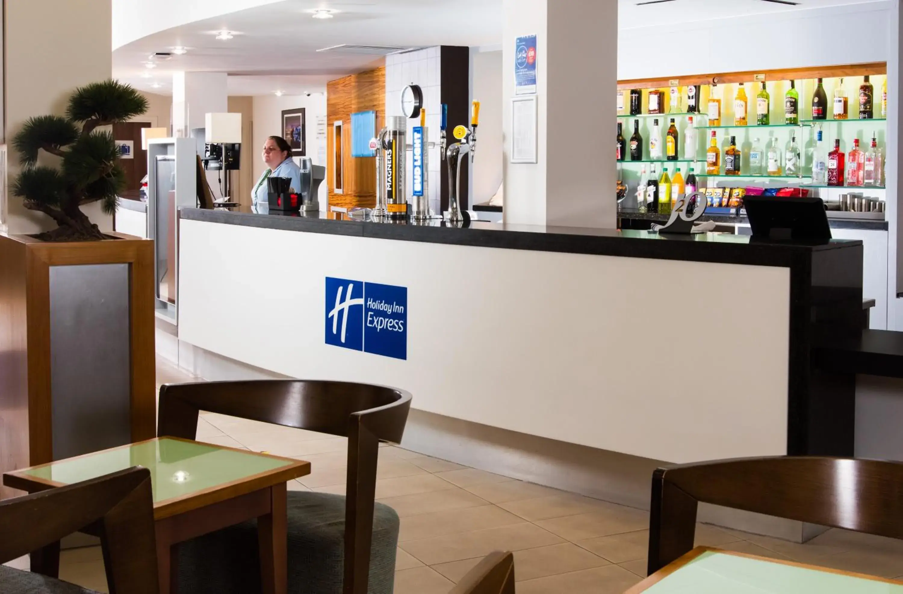 Other, Lounge/Bar in Holiday Inn Express Tamworth