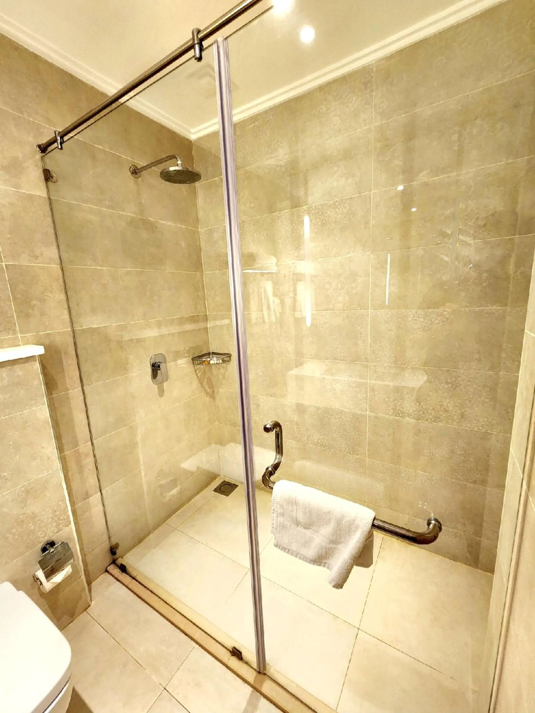 Bathroom in Best Western Premier Hotel Gulberg Lahore