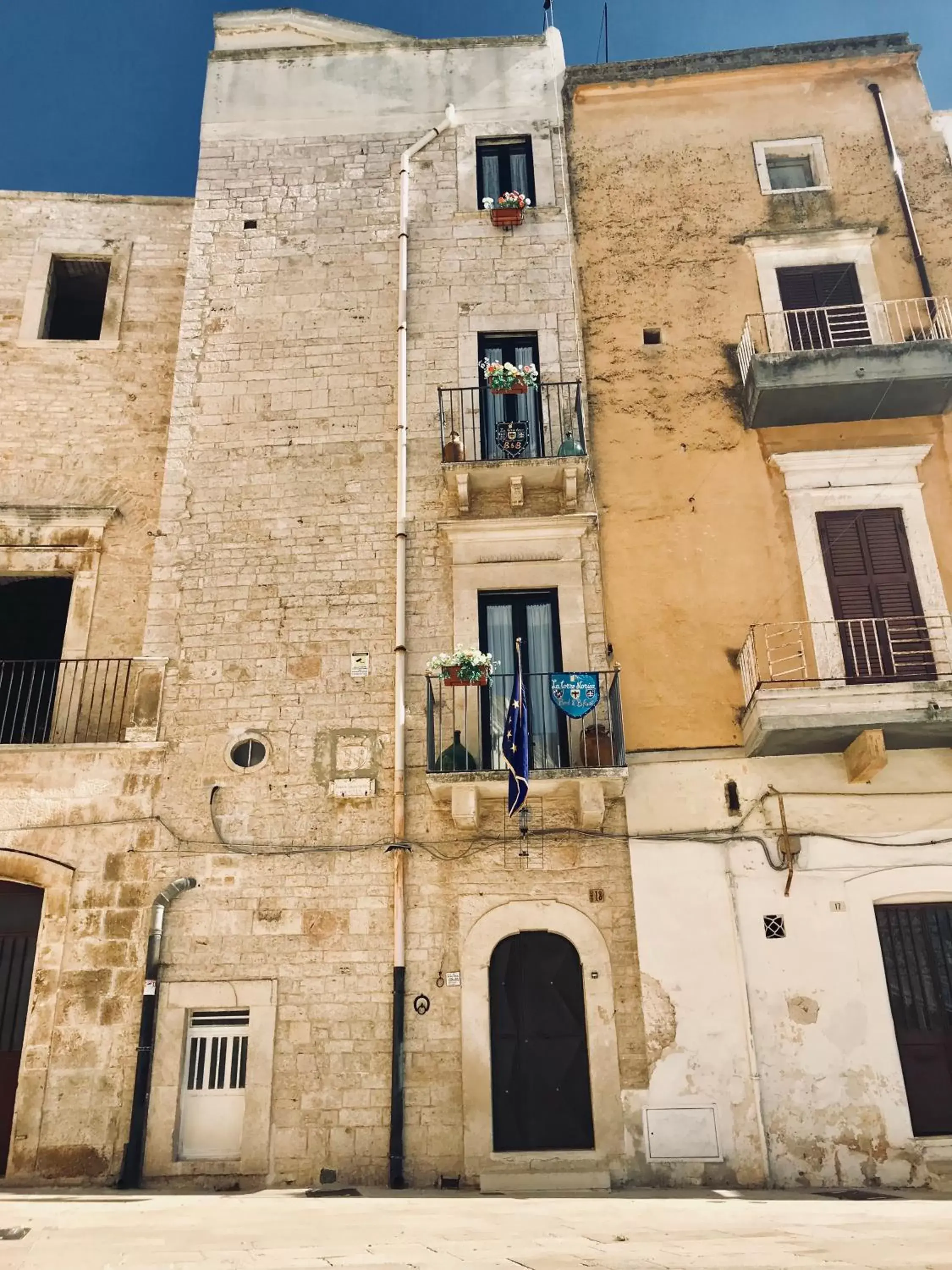 Facade/entrance, Property Building in La Torre Storica