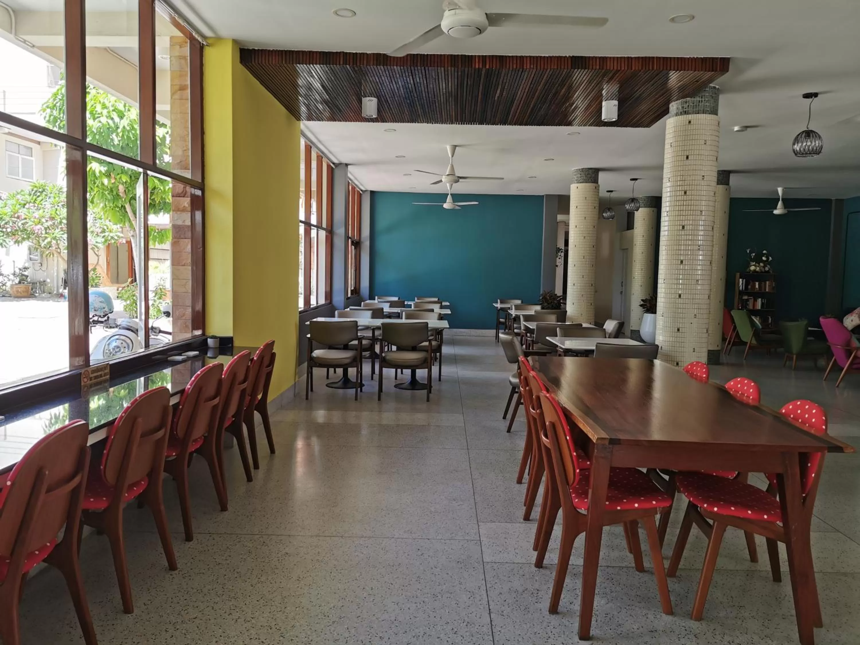 Restaurant/places to eat in Subhamitra Hotel Hua Hin-SHA Certified