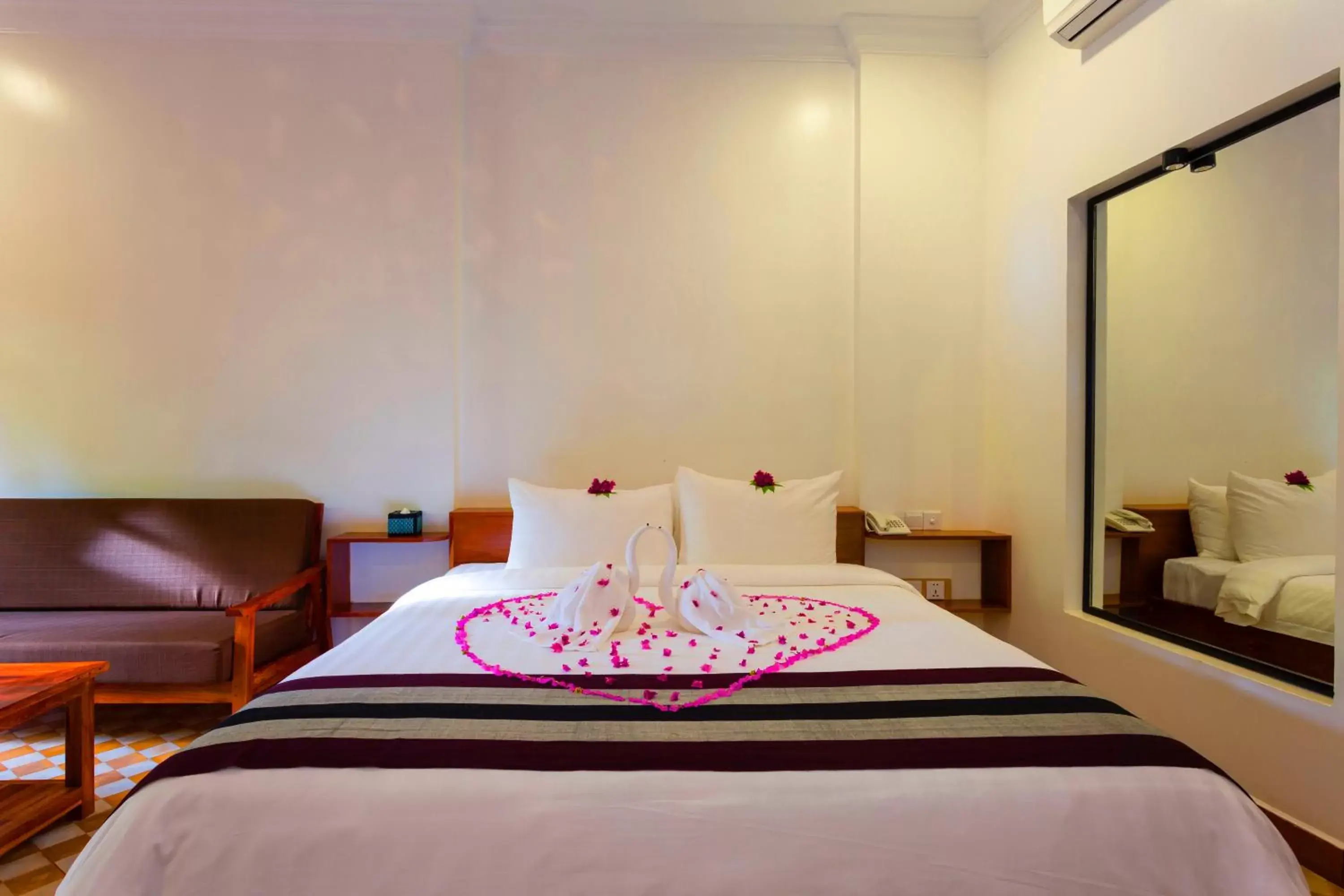 Bedroom, Bed in Le Jardin d'Angkor Hotel & Resort
