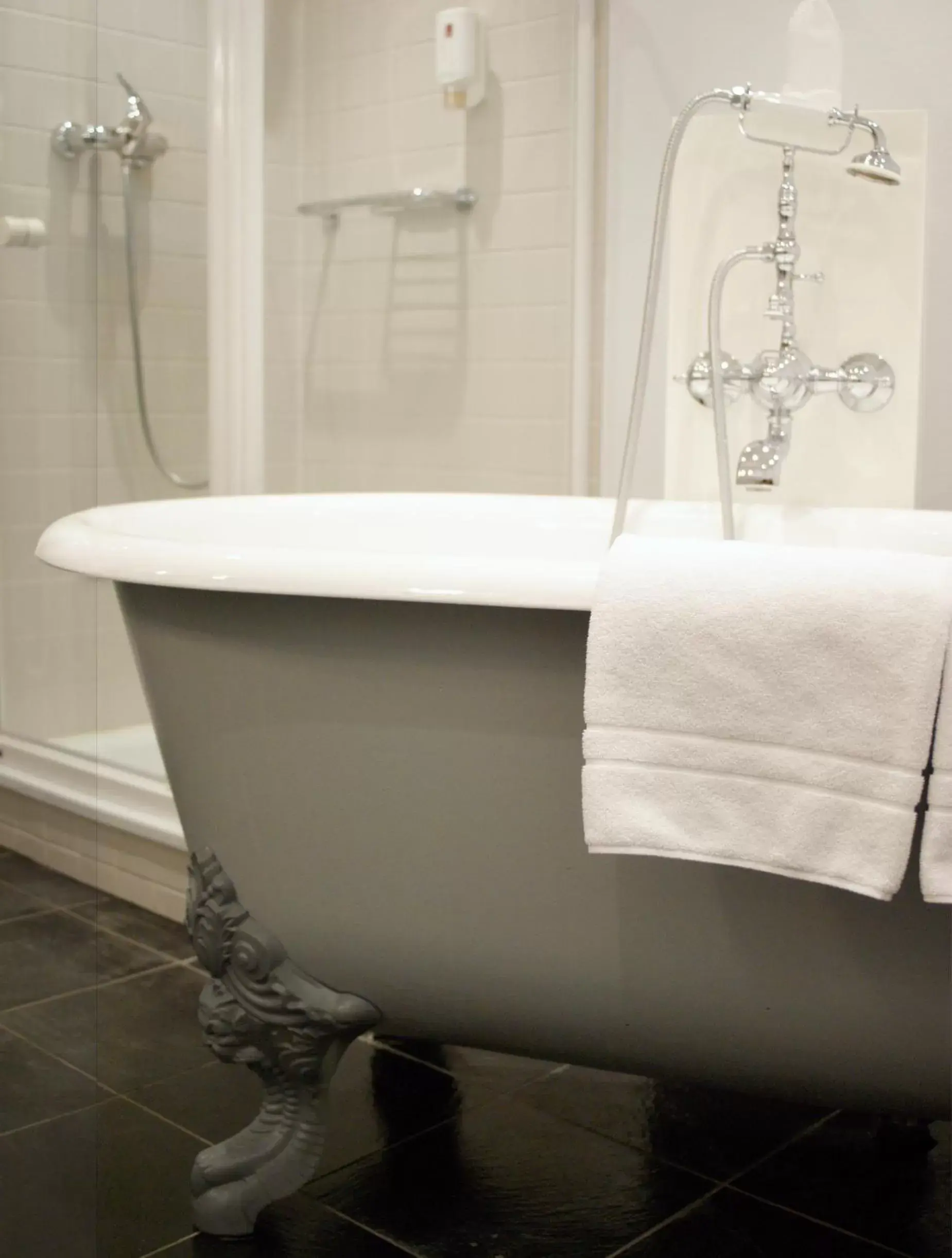 Shower, Bathroom in Hotel Stadthaus