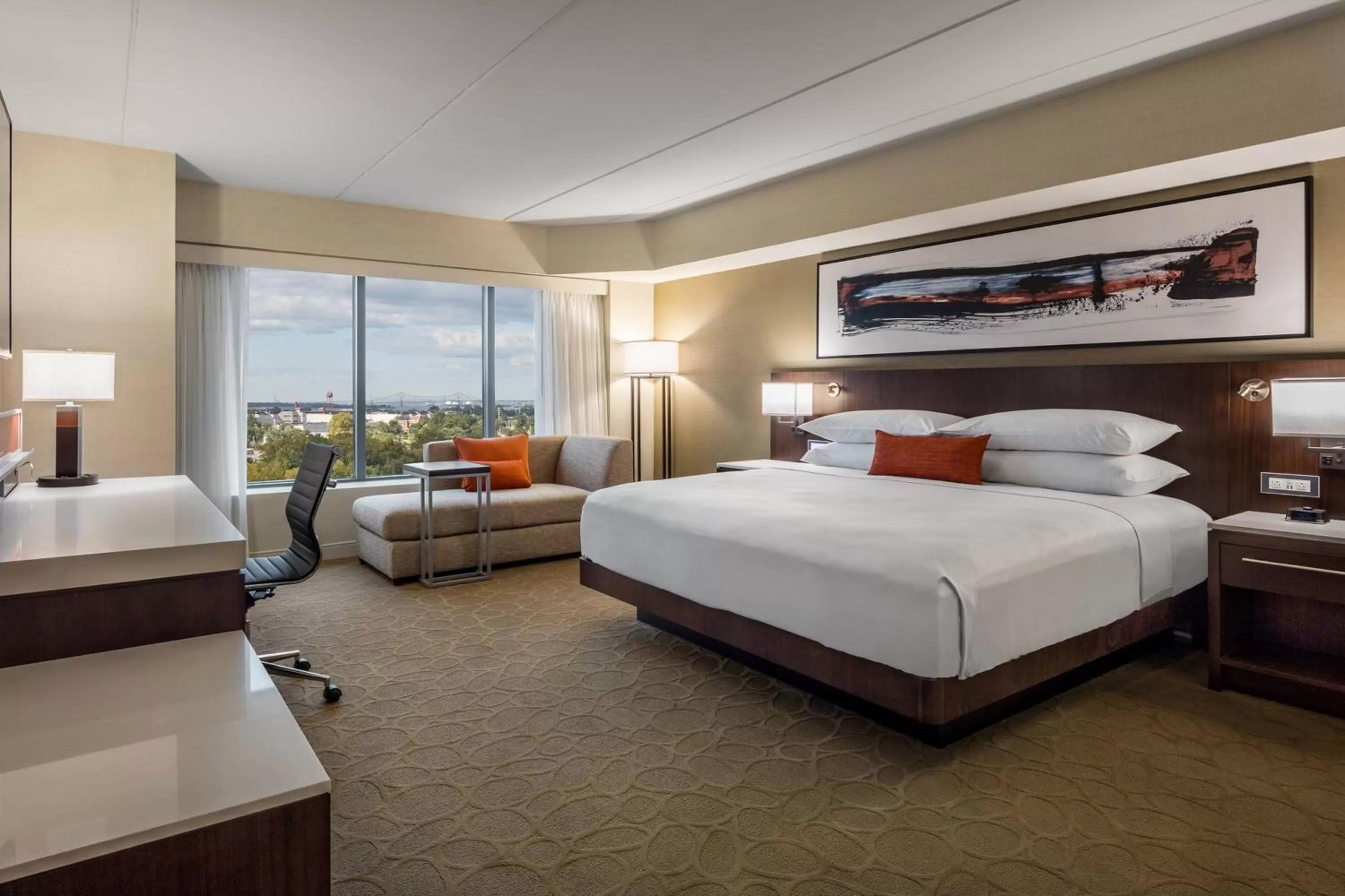 Photo of the whole room, Bed in Delta Hotels by Marriott Philadelphia Airport