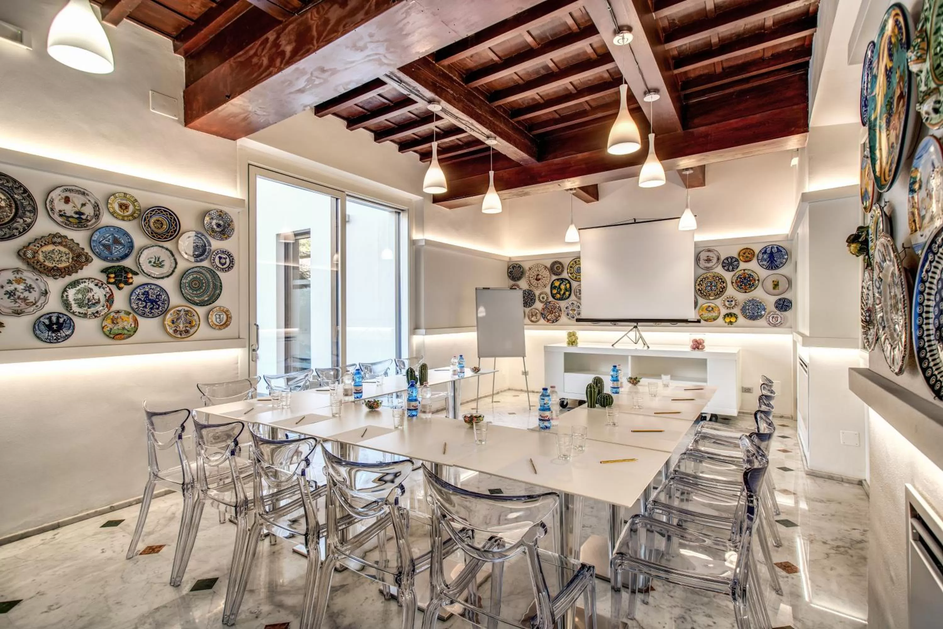 Business facilities in Hotel Boston