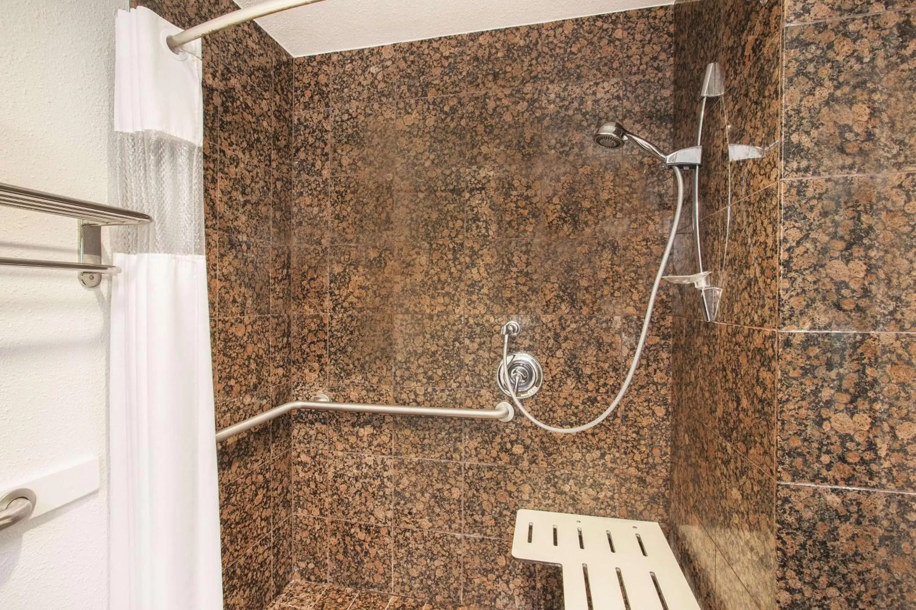 Photo of the whole room, Bathroom in La Quinta Inn by Wyndham Berkeley