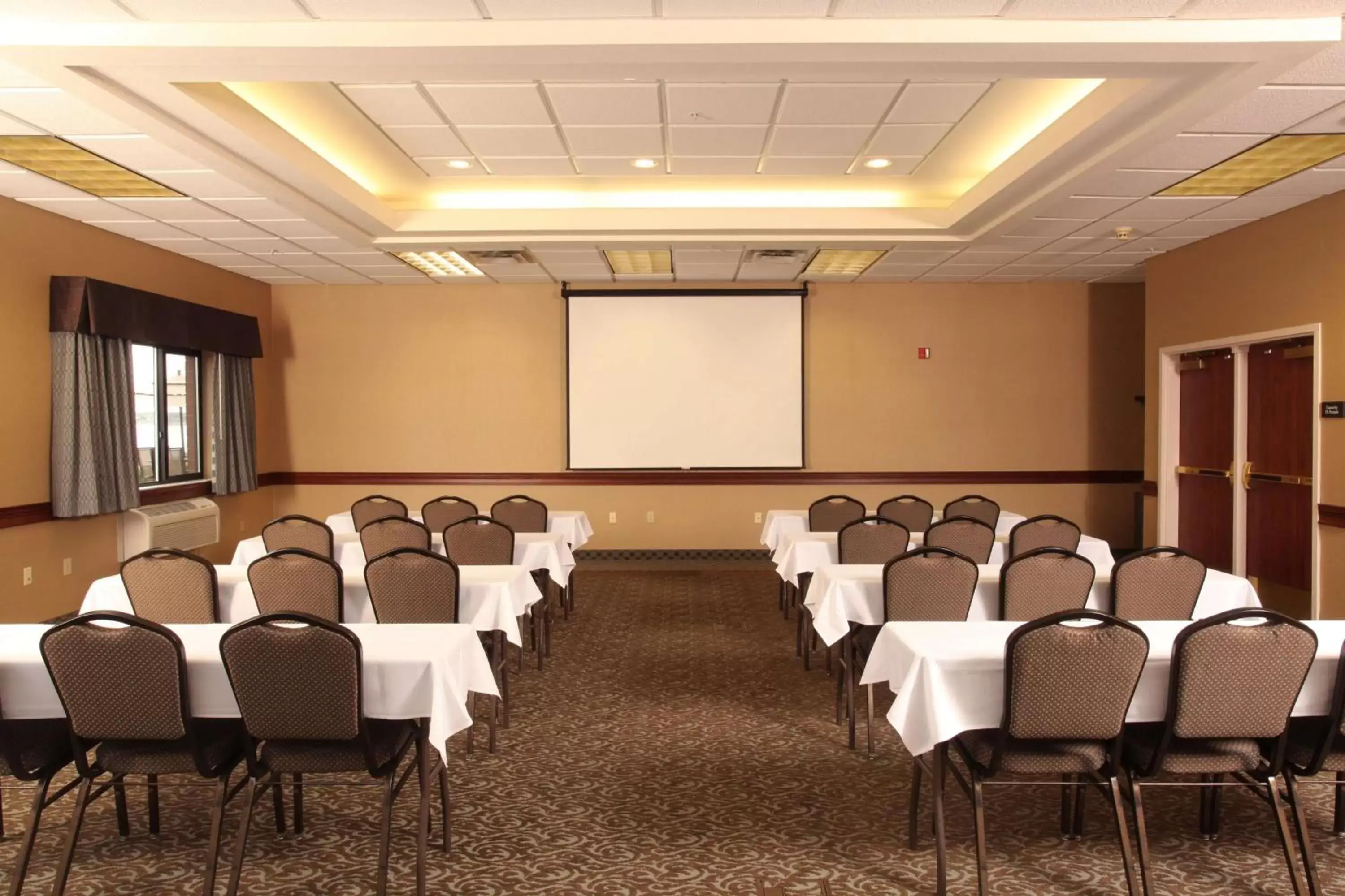Meeting/conference room in Hampton Inn Richland-Tri Cities