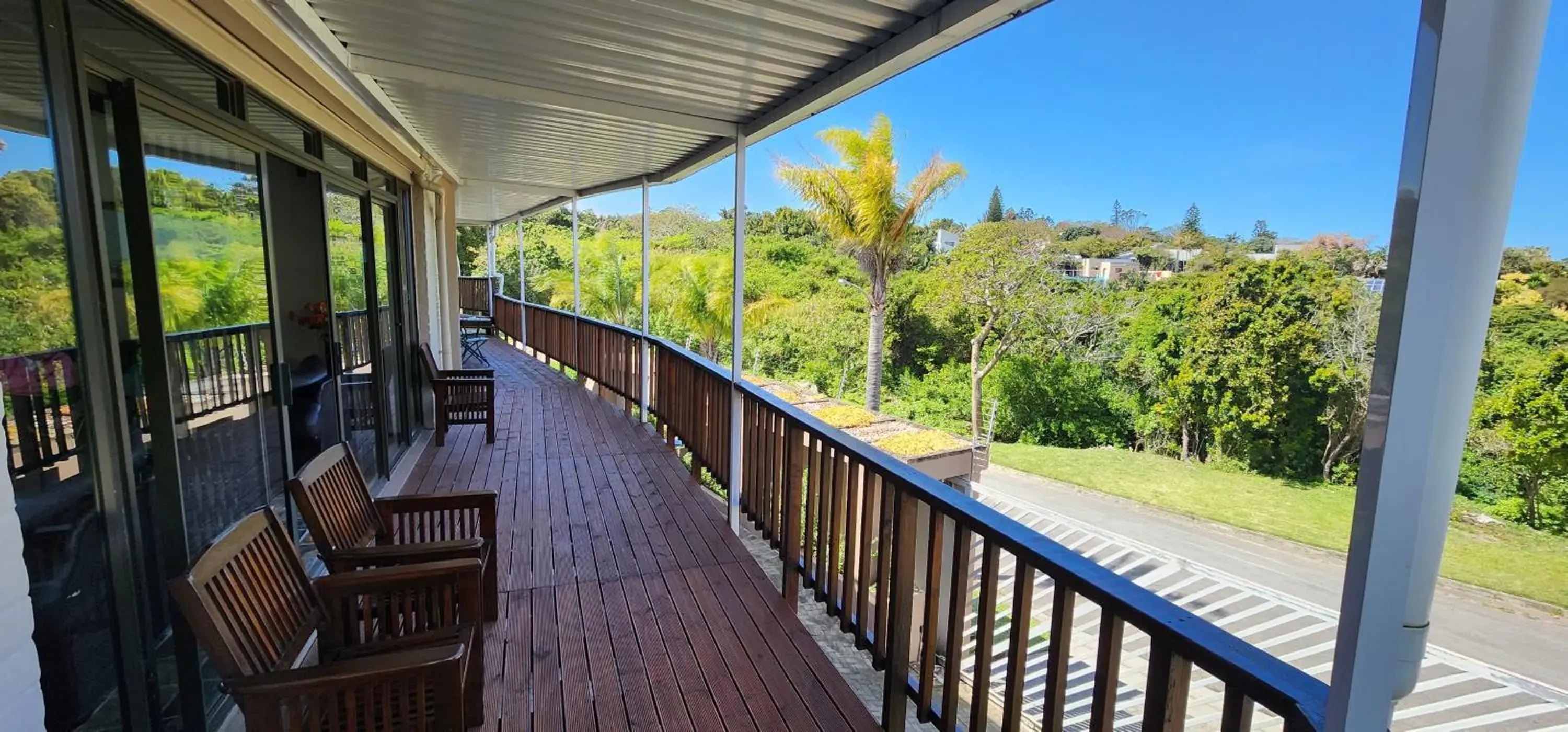 Garden view, Balcony/Terrace in See More Guest House