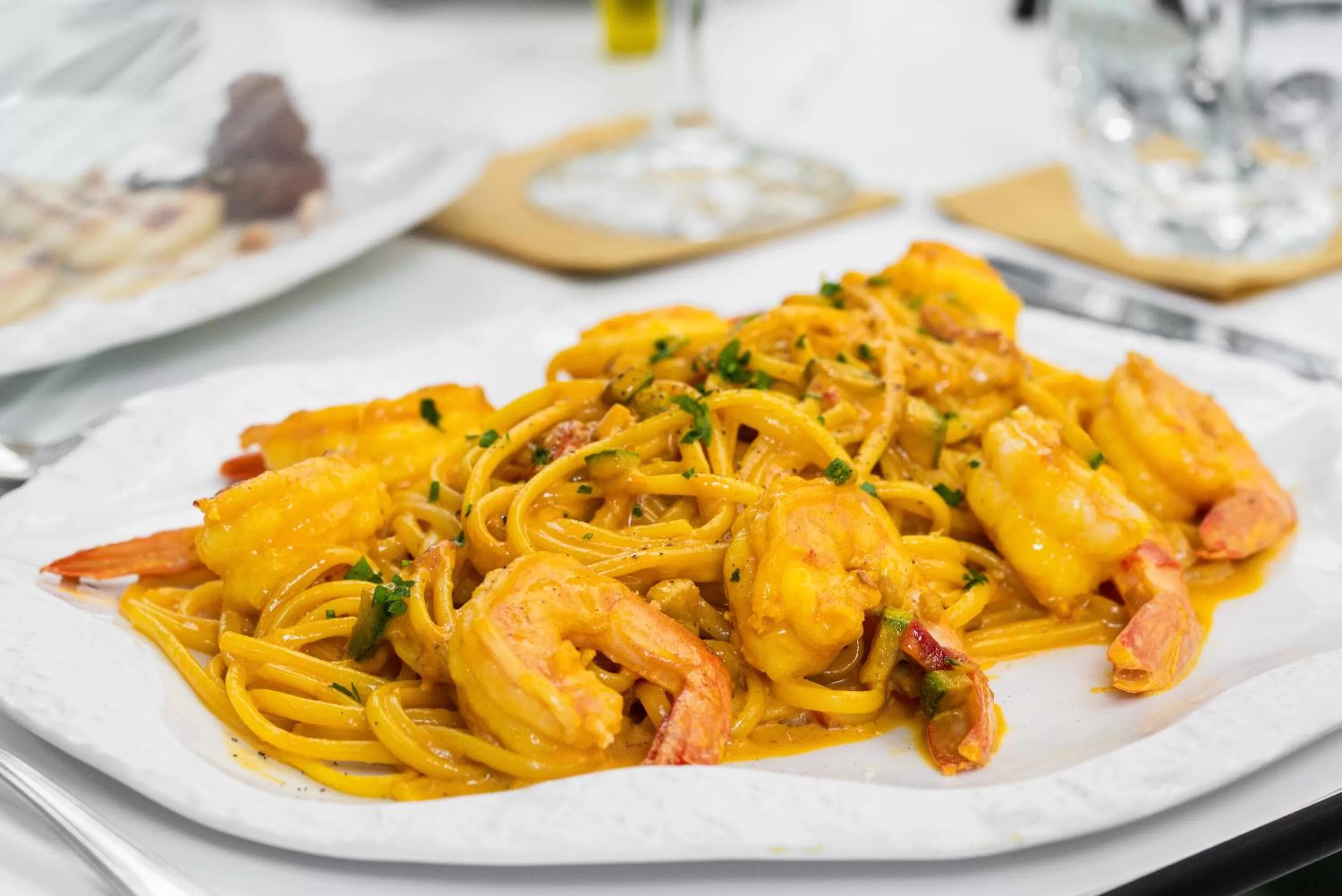 Restaurant/places to eat in Acanthus blue