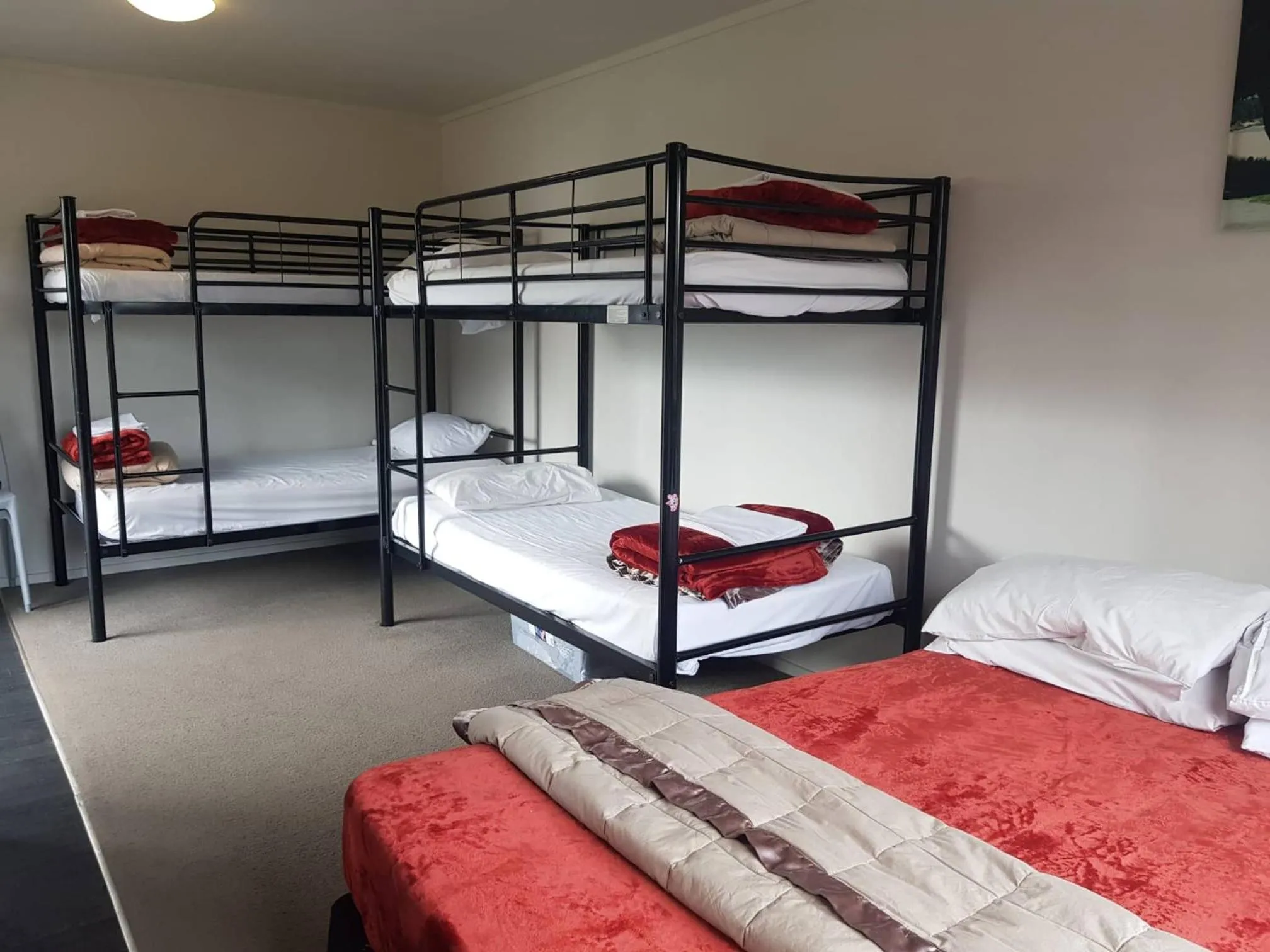 Photo of the whole room, Bed in All Seasons Holiday Park