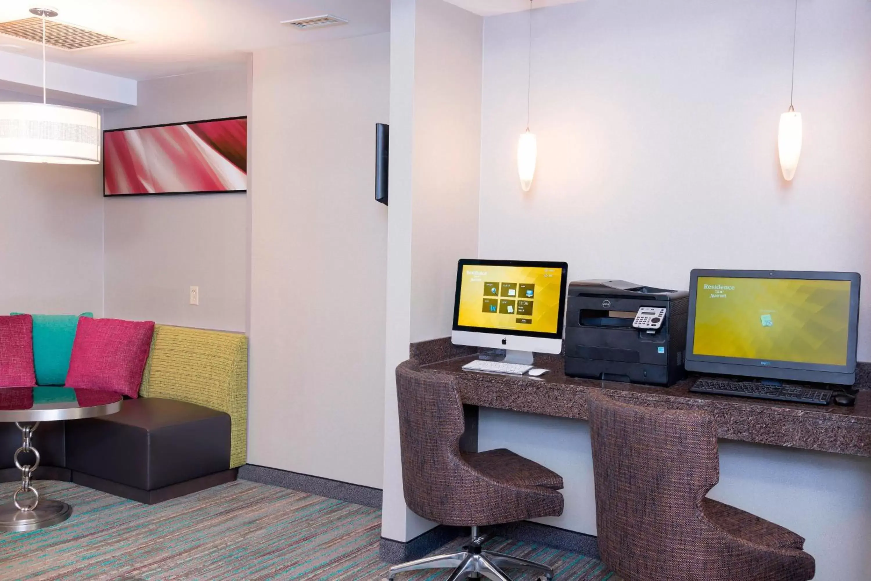 Business facilities in Residence Inn by Marriott Grand Rapids West