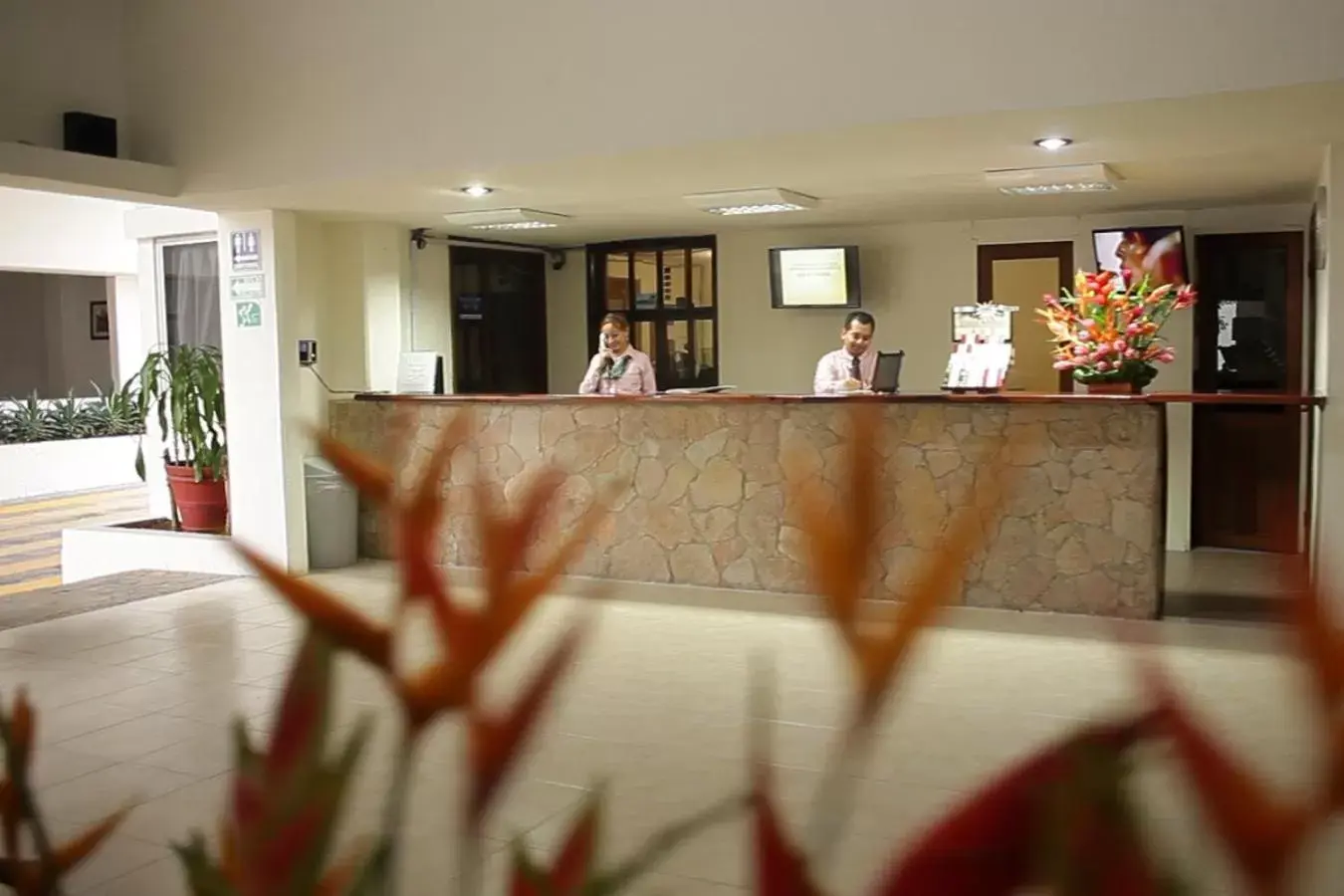 Staff, Lobby/Reception in Hotel Plaza Palenque