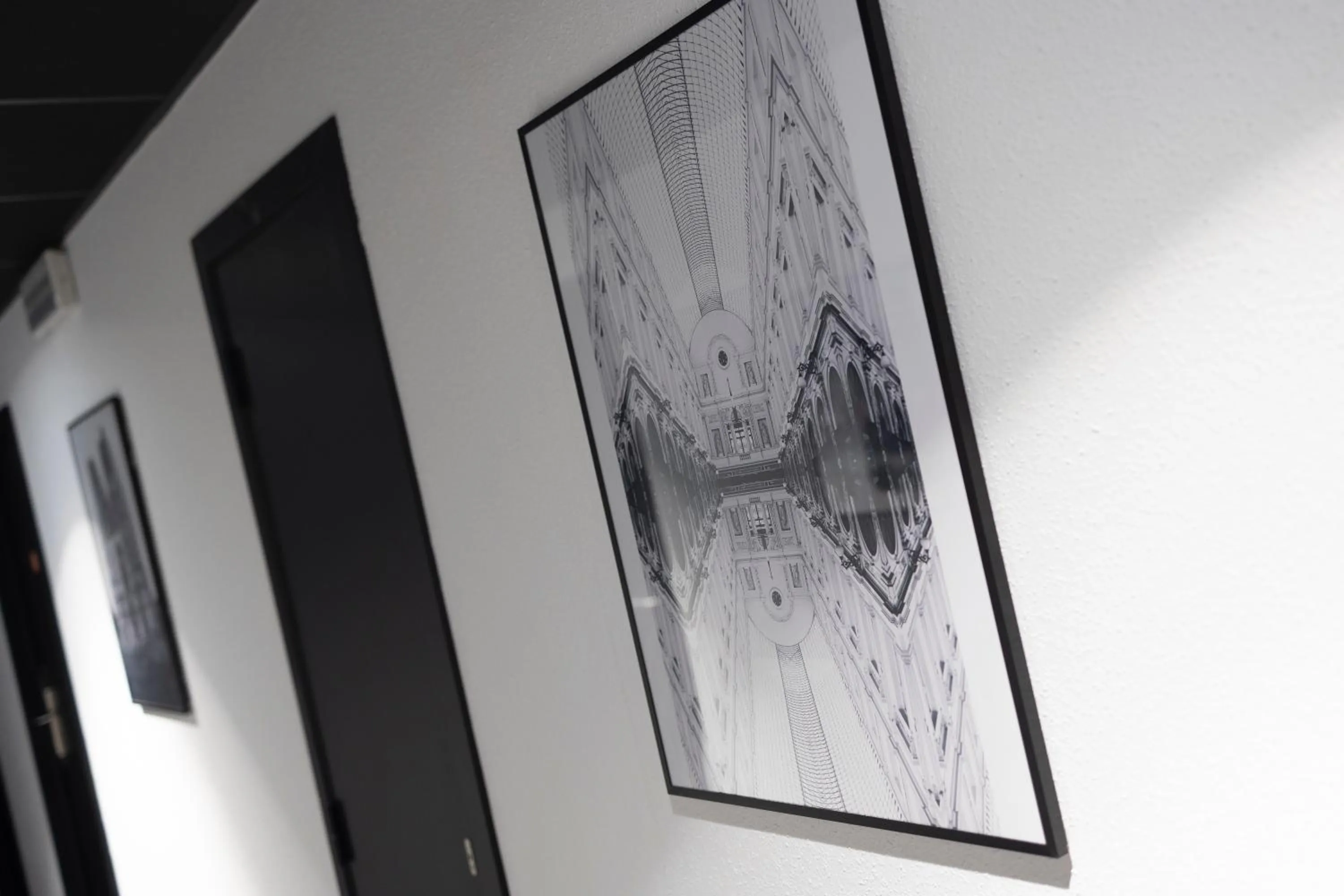 Decorative detail in Aris Grand Place Hotel