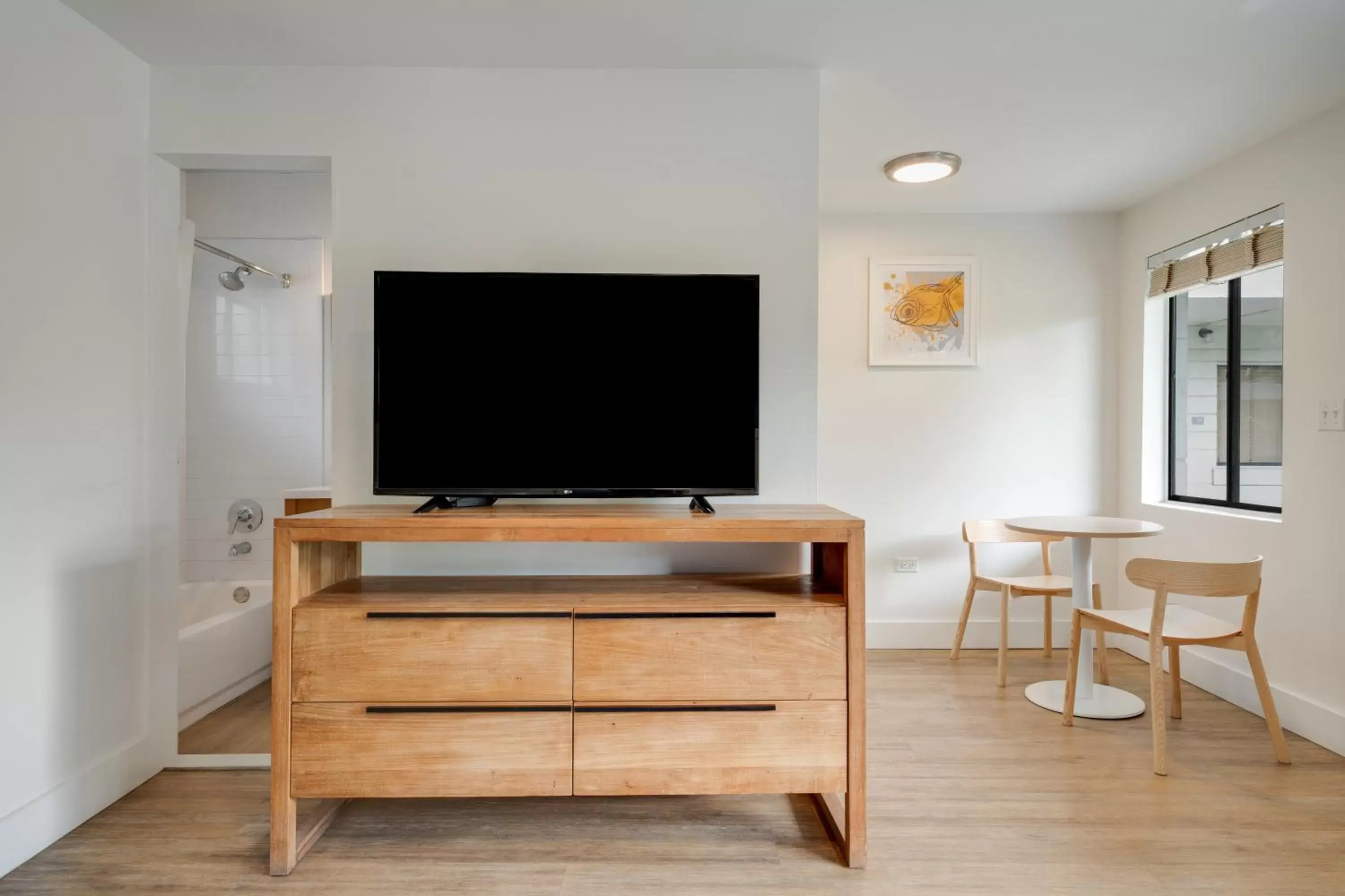 TV and multimedia, TV/Entertainment Center in Hadley House Islamorada