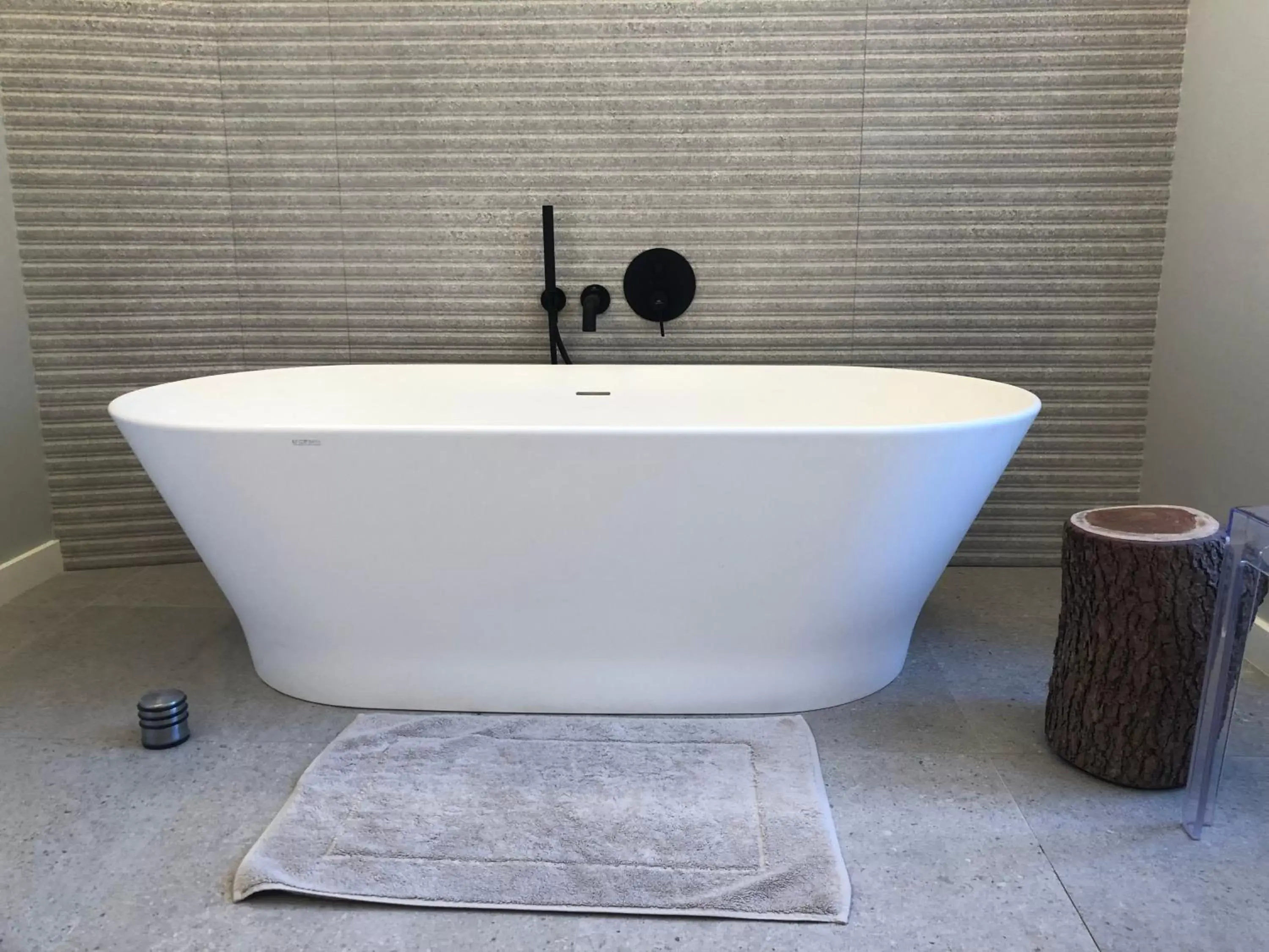 Shower, Bathroom in Domaine de La Mazure