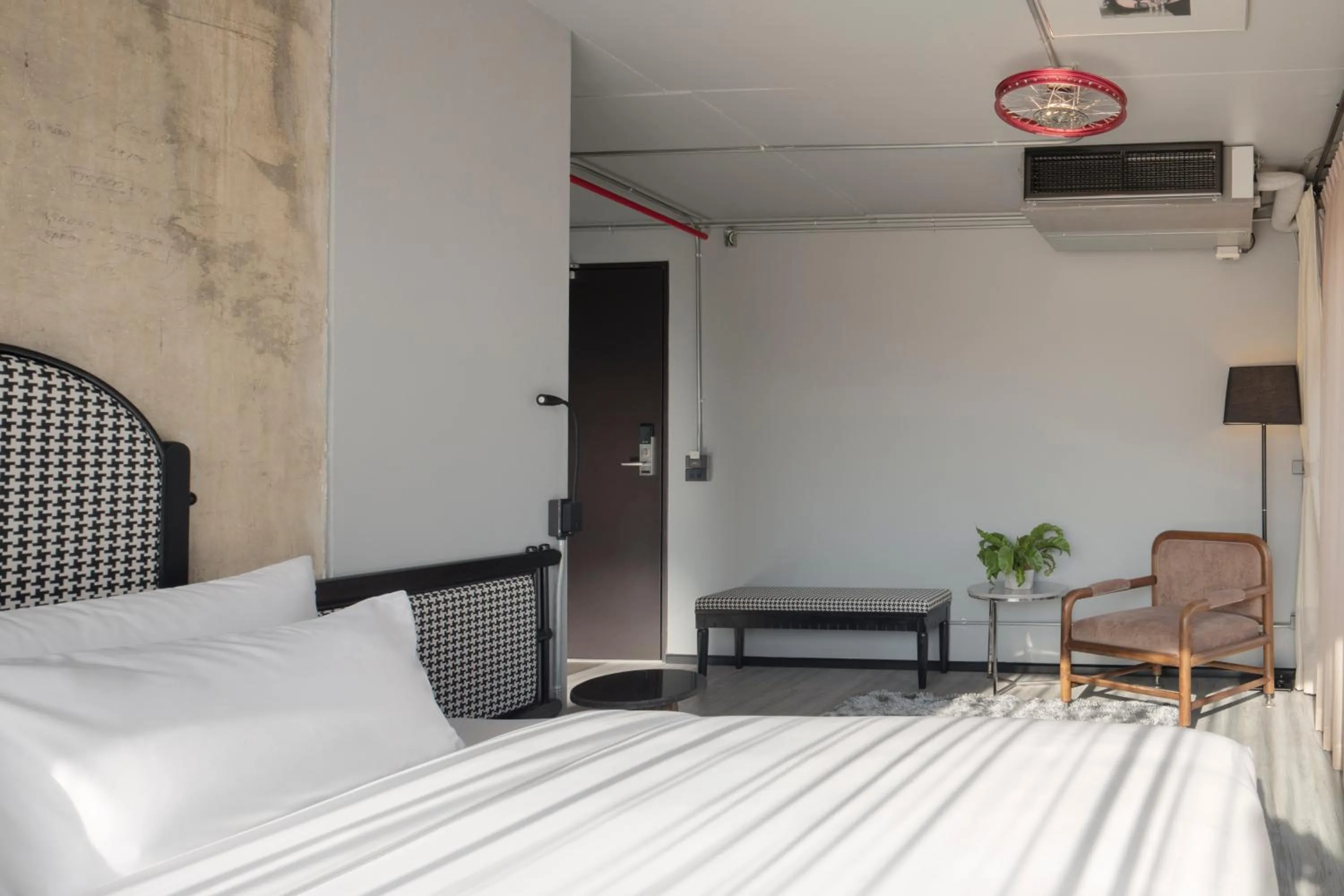 Bed in MeStyle Museum Hotel