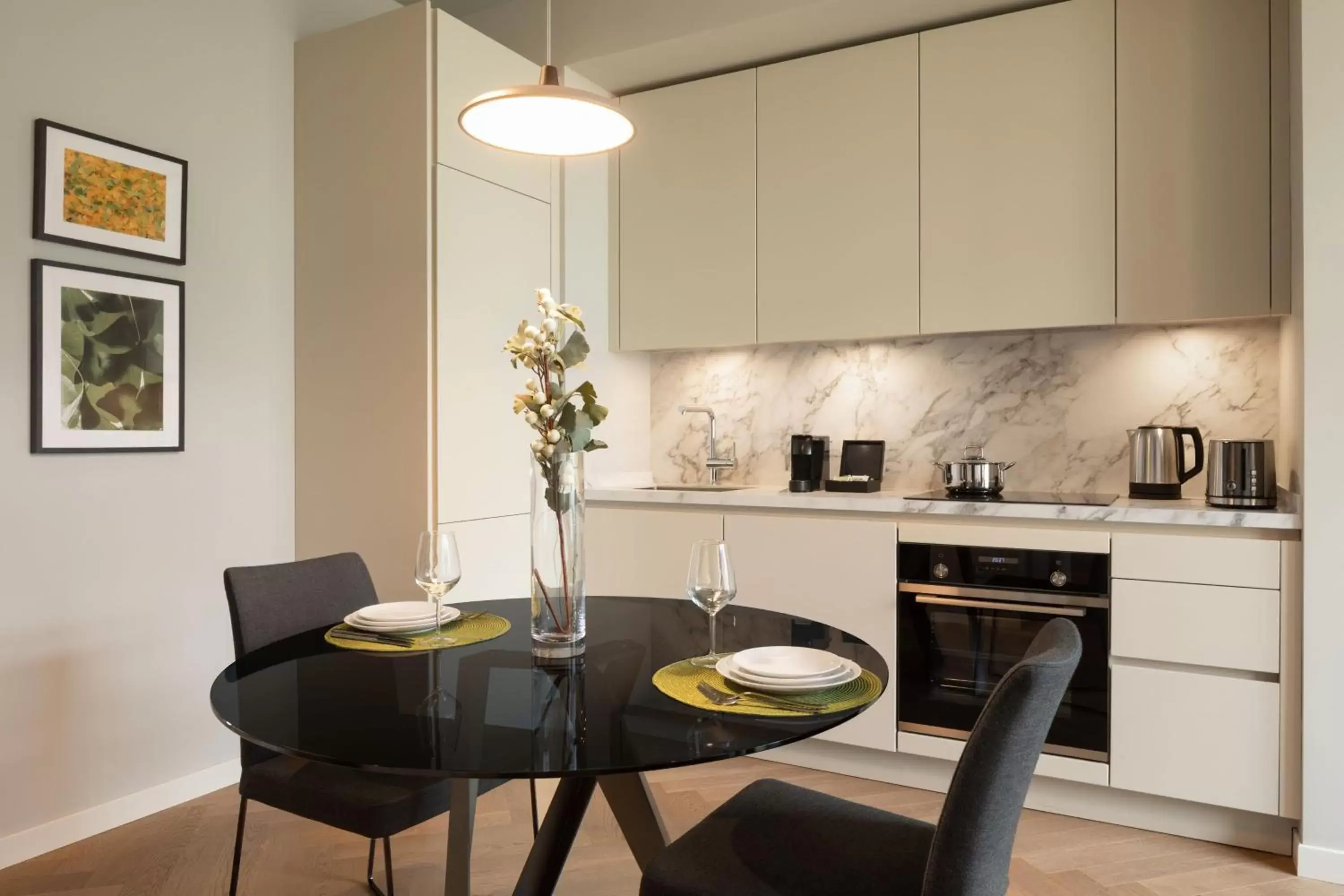 Kitchen or kitchenette, Dining Area in Marriott Executive Apartments Istanbul Fulya