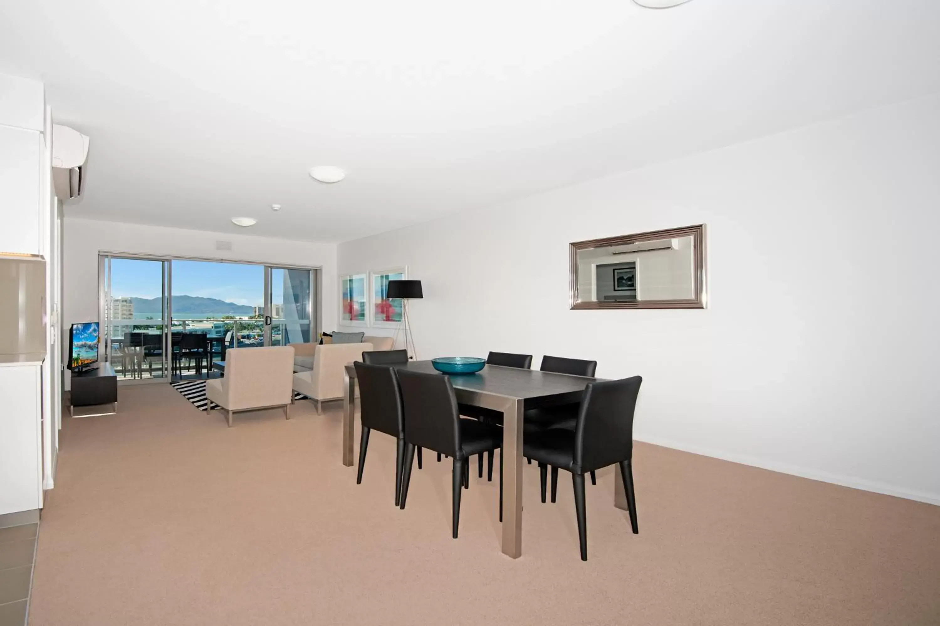 Dining area in Allure Hotel & Apartments