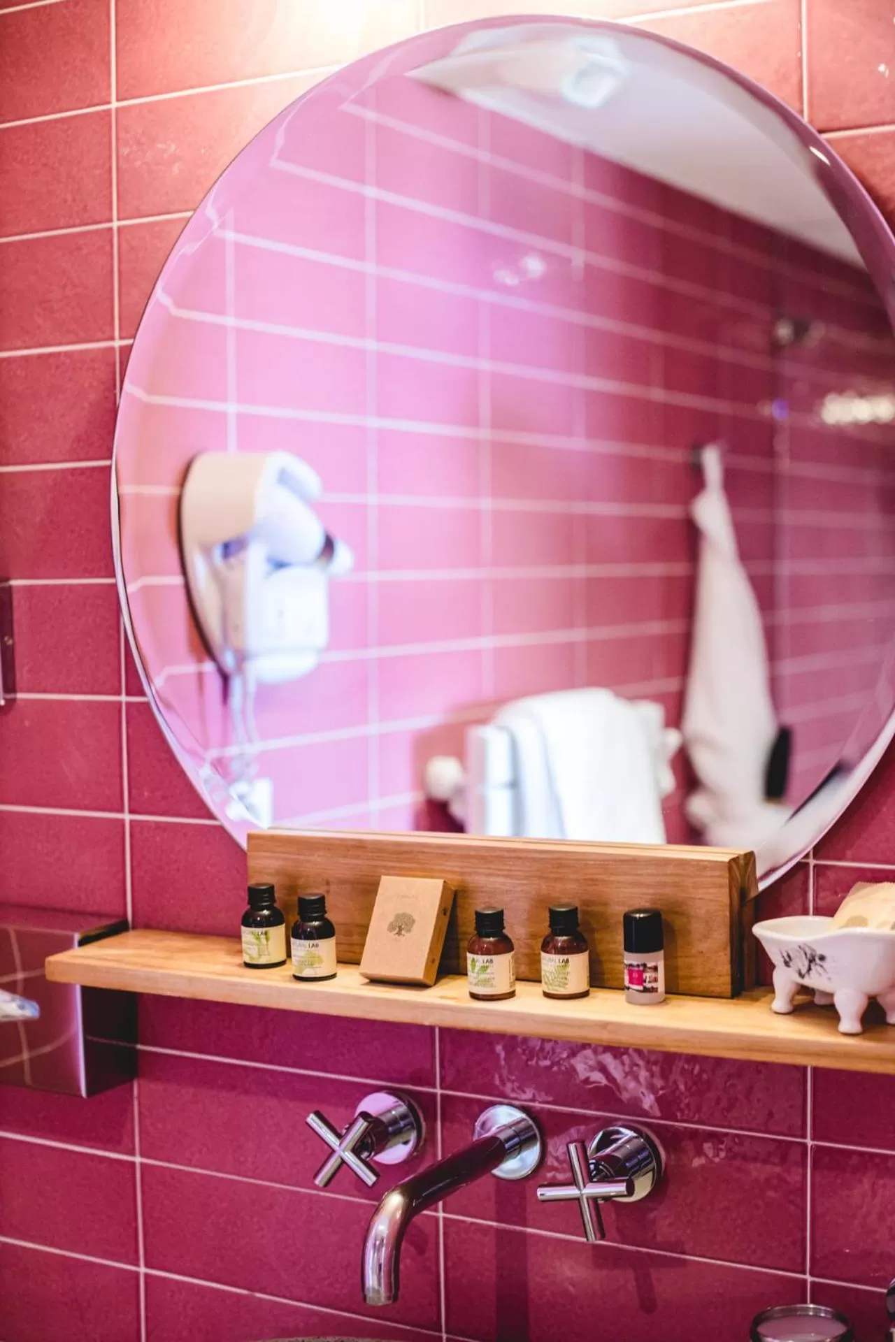 Bathroom, Kitchen/Kitchenette in Le Petit Palais D'Aglae