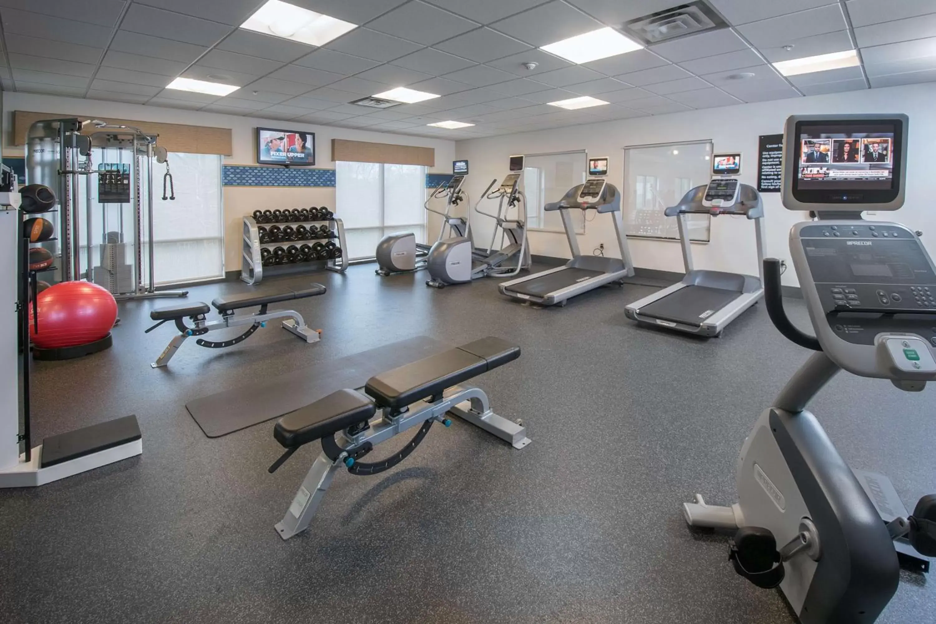 Fitness centre/facilities, Fitness Center/Facilities in Hampton Inn & Suites Selma-San Antonio/Randolph AFB