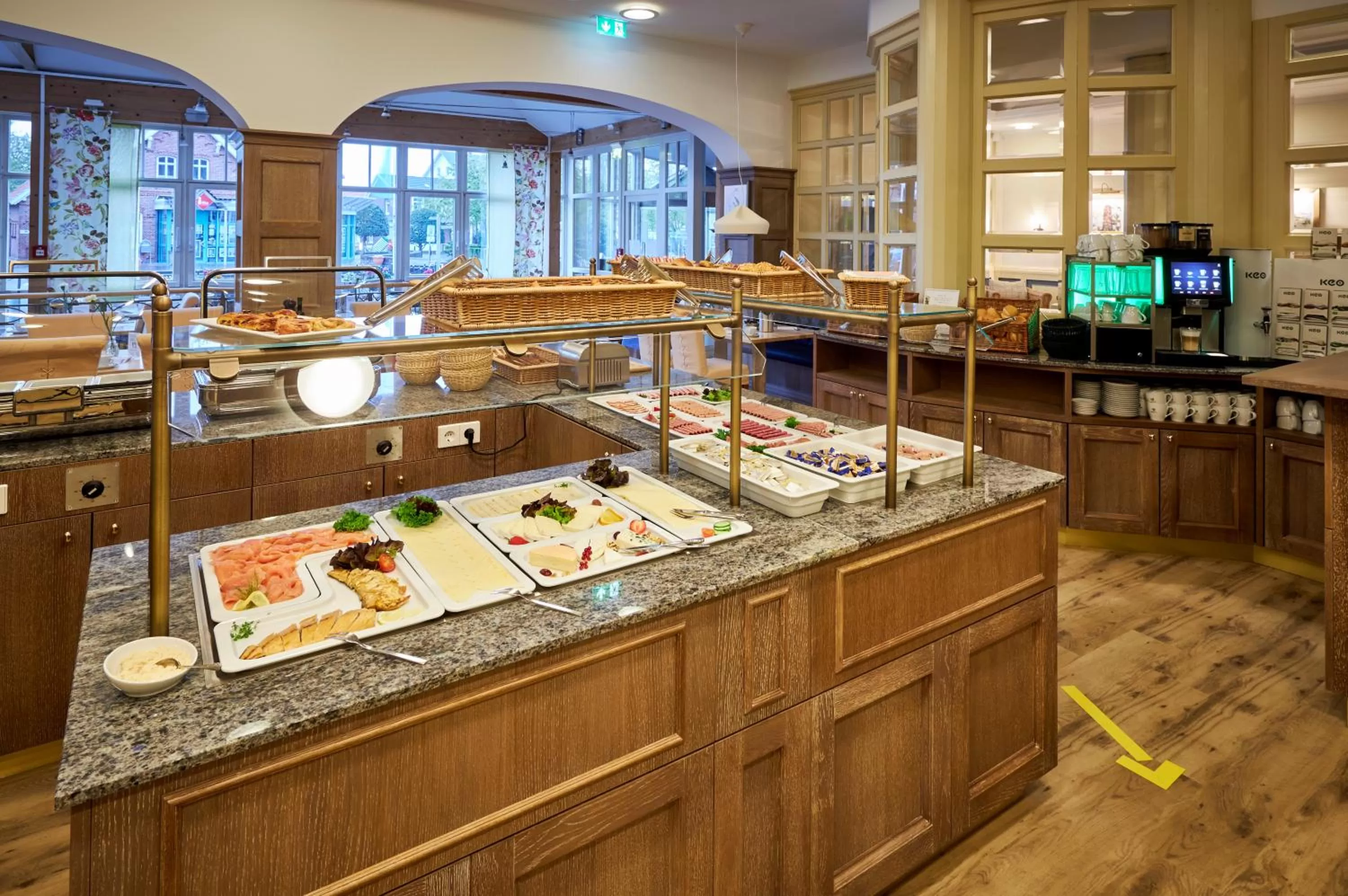 Buffet breakfast in Inselhotel VierJahreszeiten