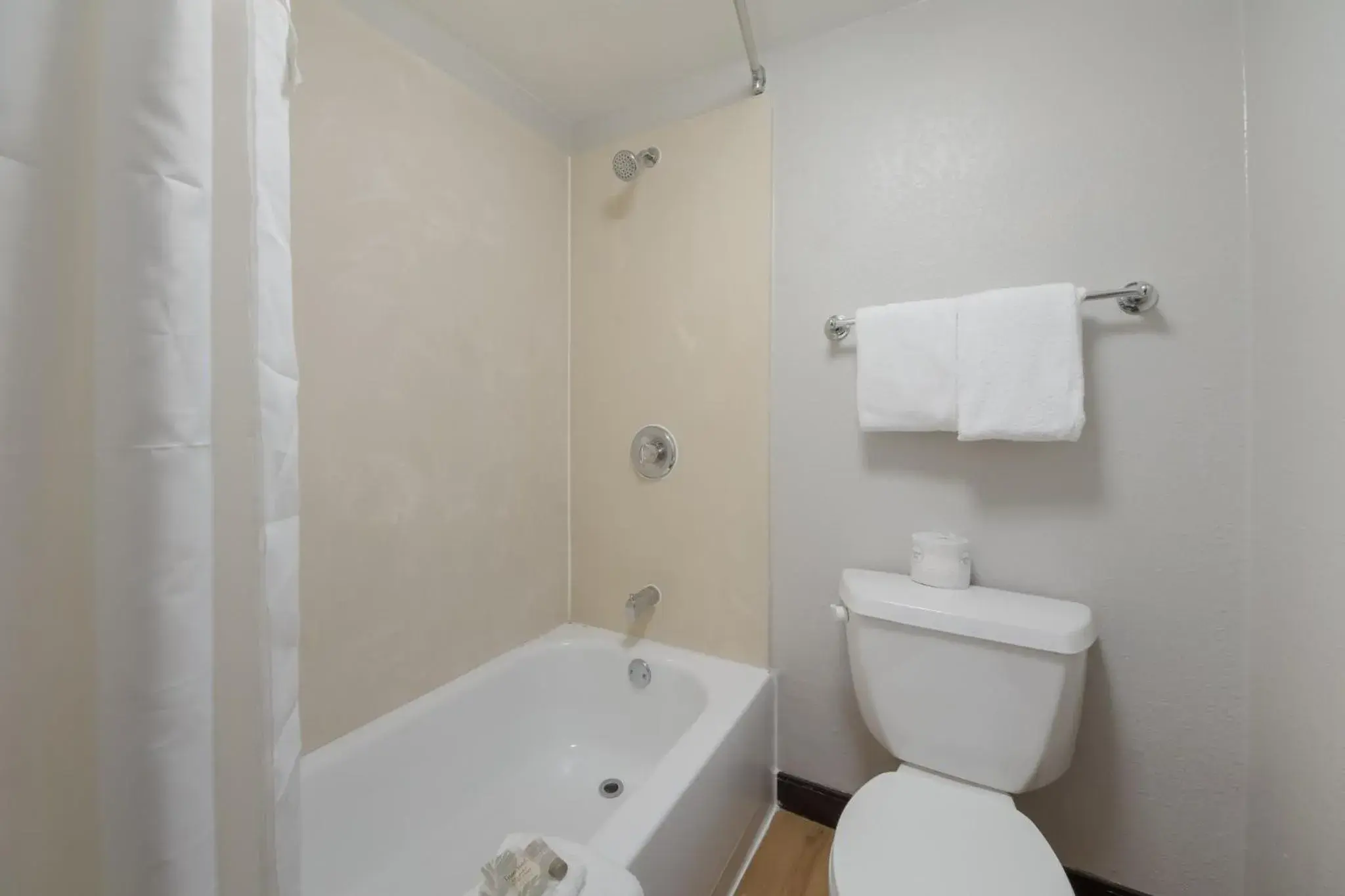 Bathroom in HomeTowne Studios by Red Roof San Antonio - SeaWorld Northwest