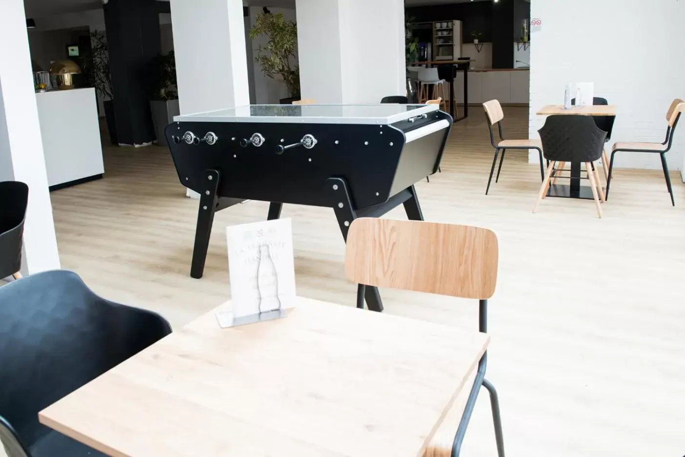Coffee/tea facilities in ibis Styles Lille Neuville en Ferrain
