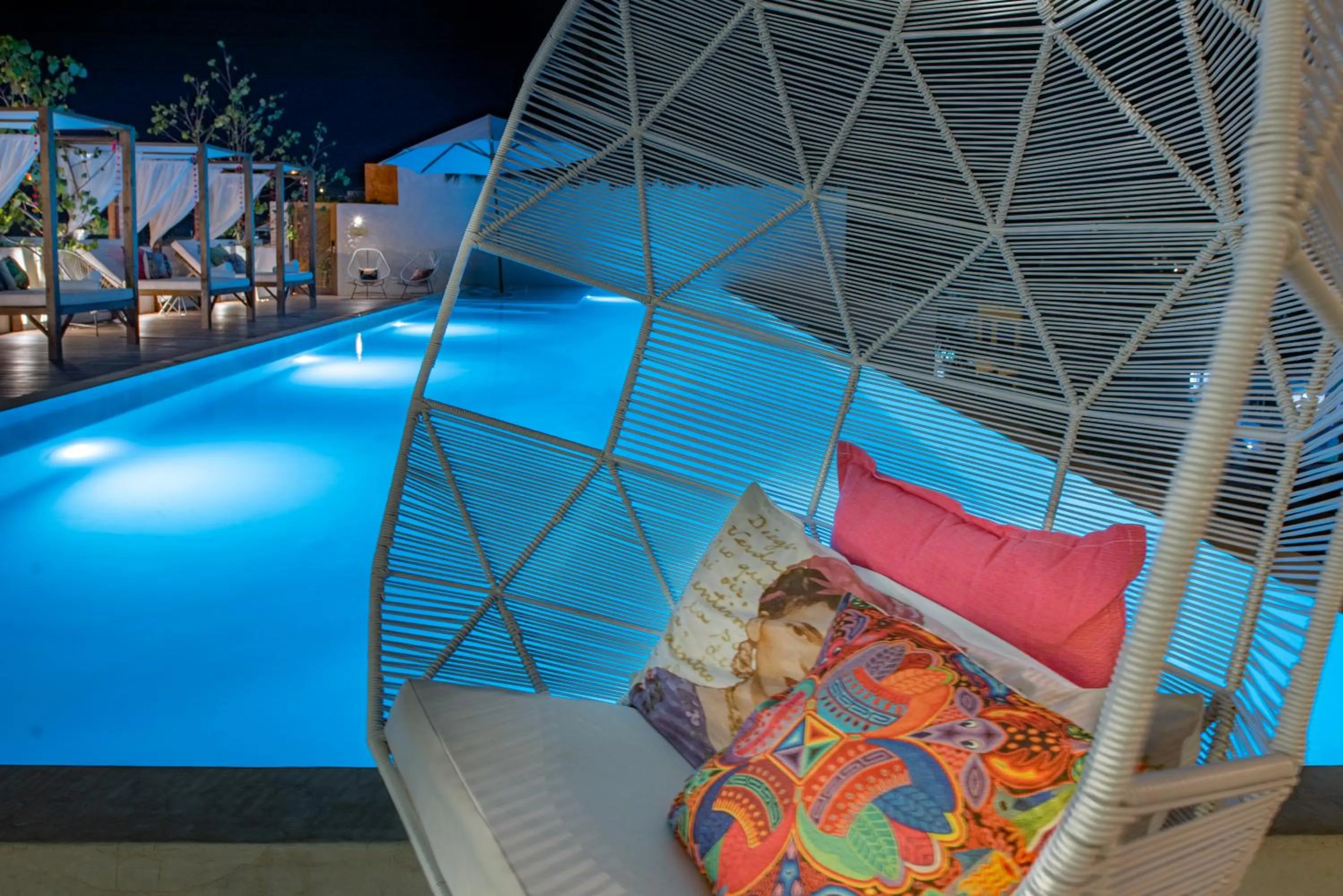 Night in Sayulinda Hotel