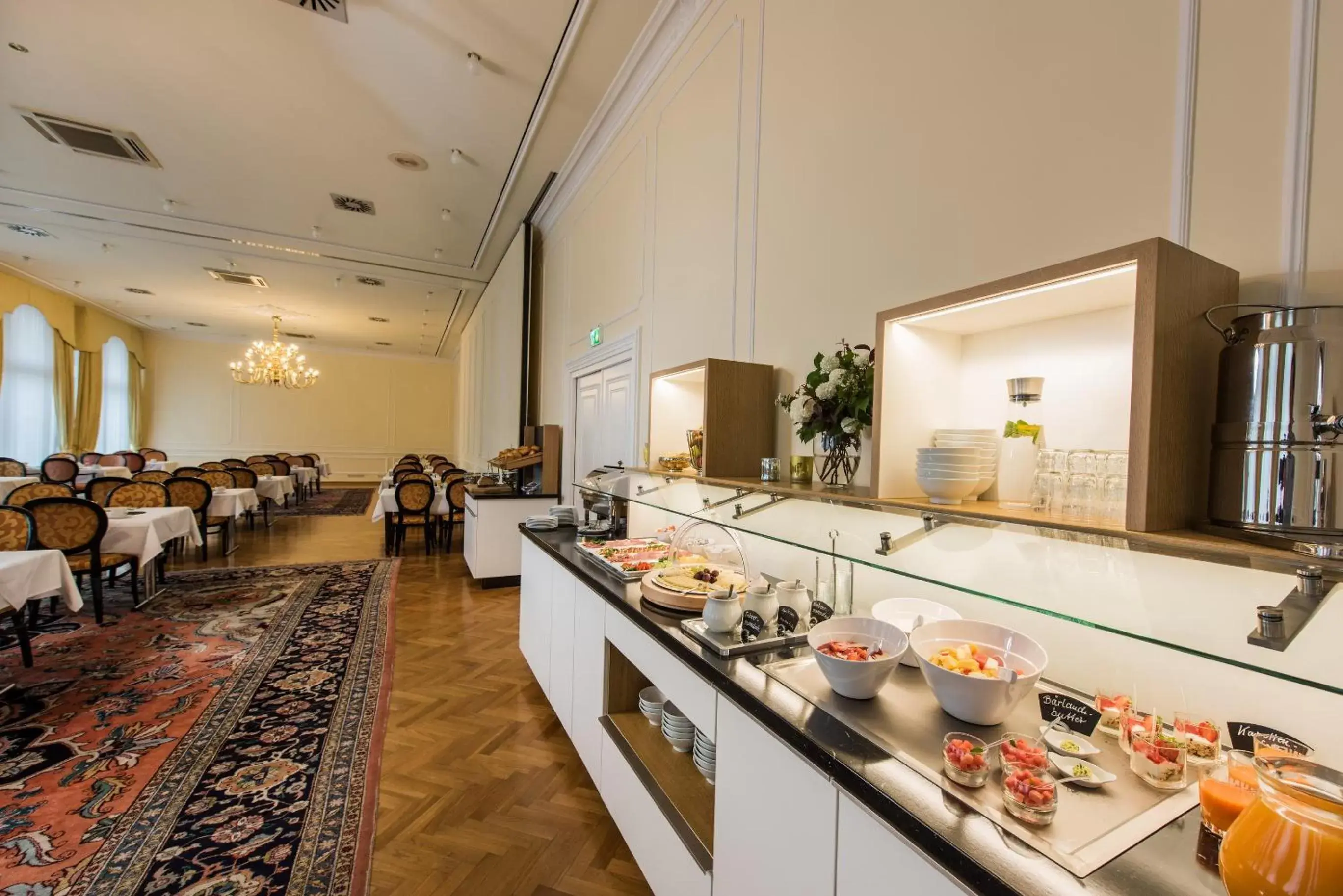 Dining area in Hotel Kaiserhof Eisenach