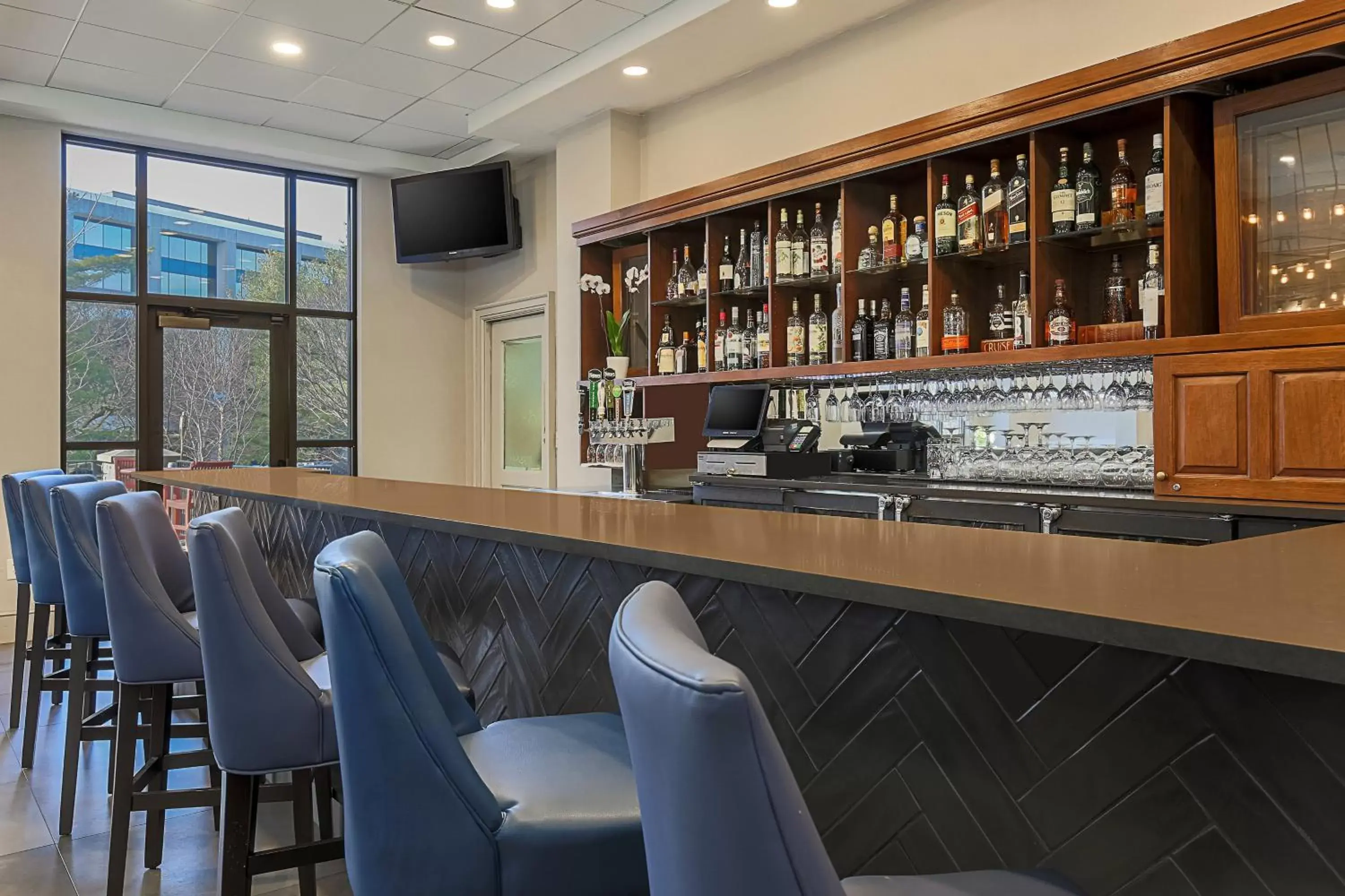 Restaurant/places to eat, Lounge/Bar in Sheraton Tarrytown Hotel