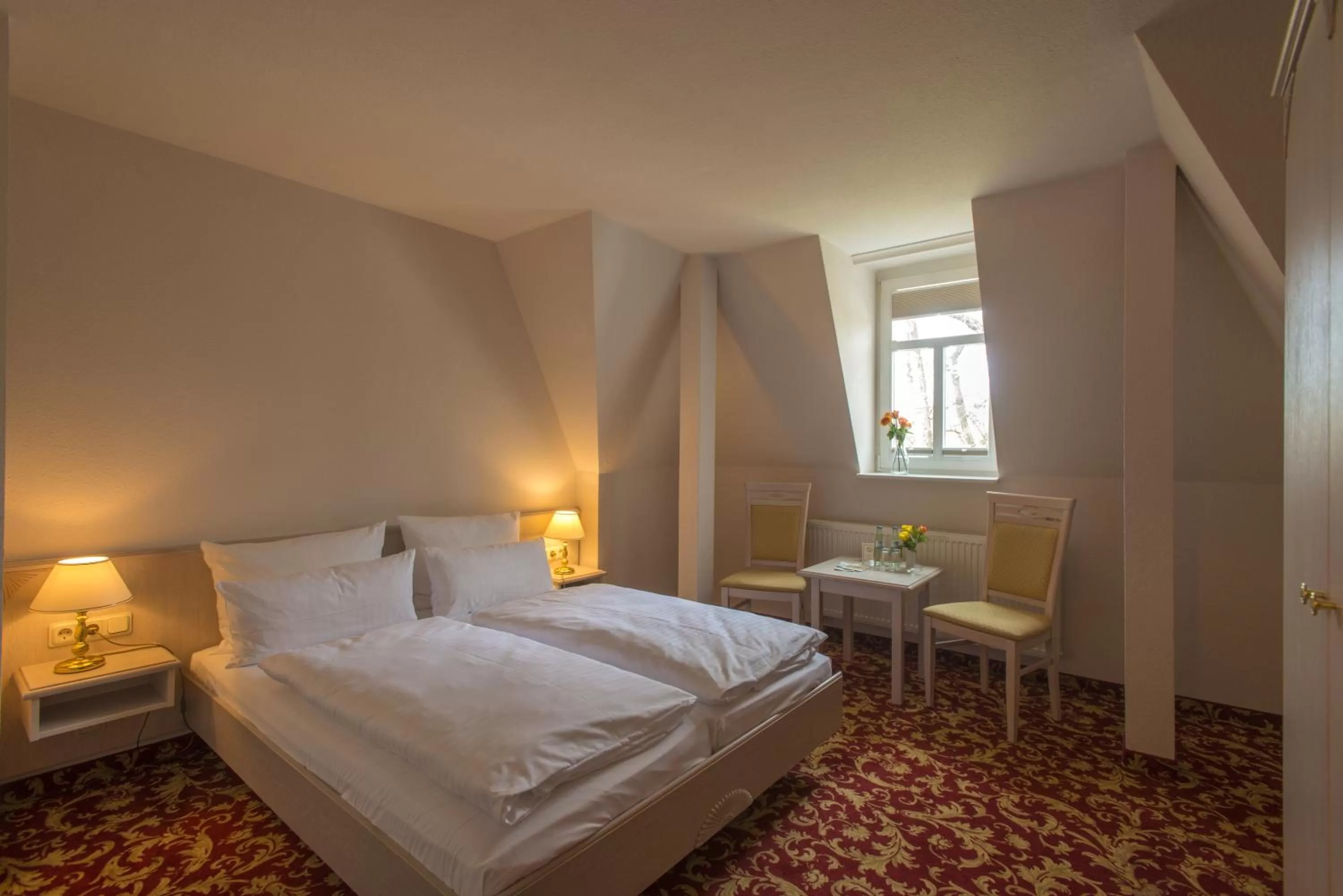 Photo of the whole room, Bed in Villa Antonia