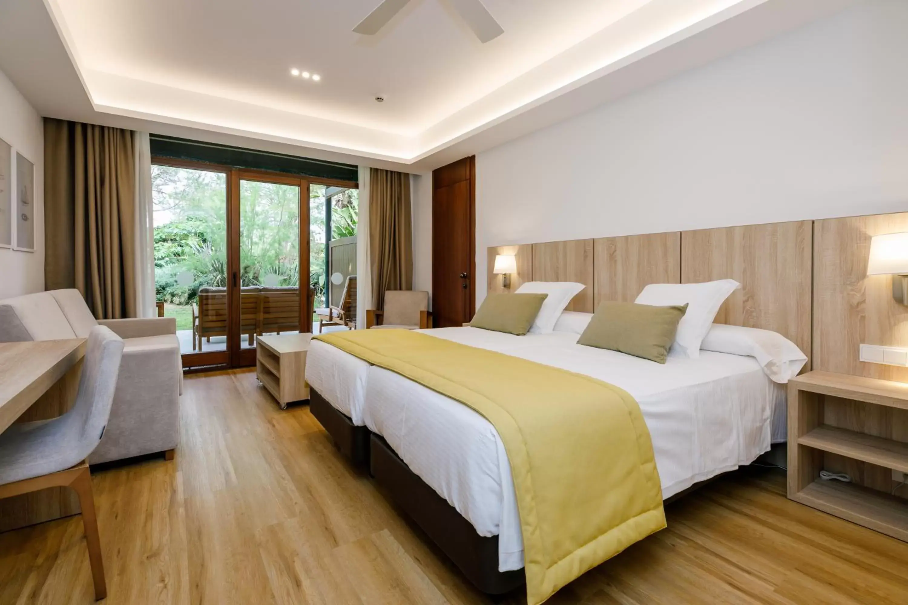 Bedroom in PortBlue Club Pollentia Resort & Spa