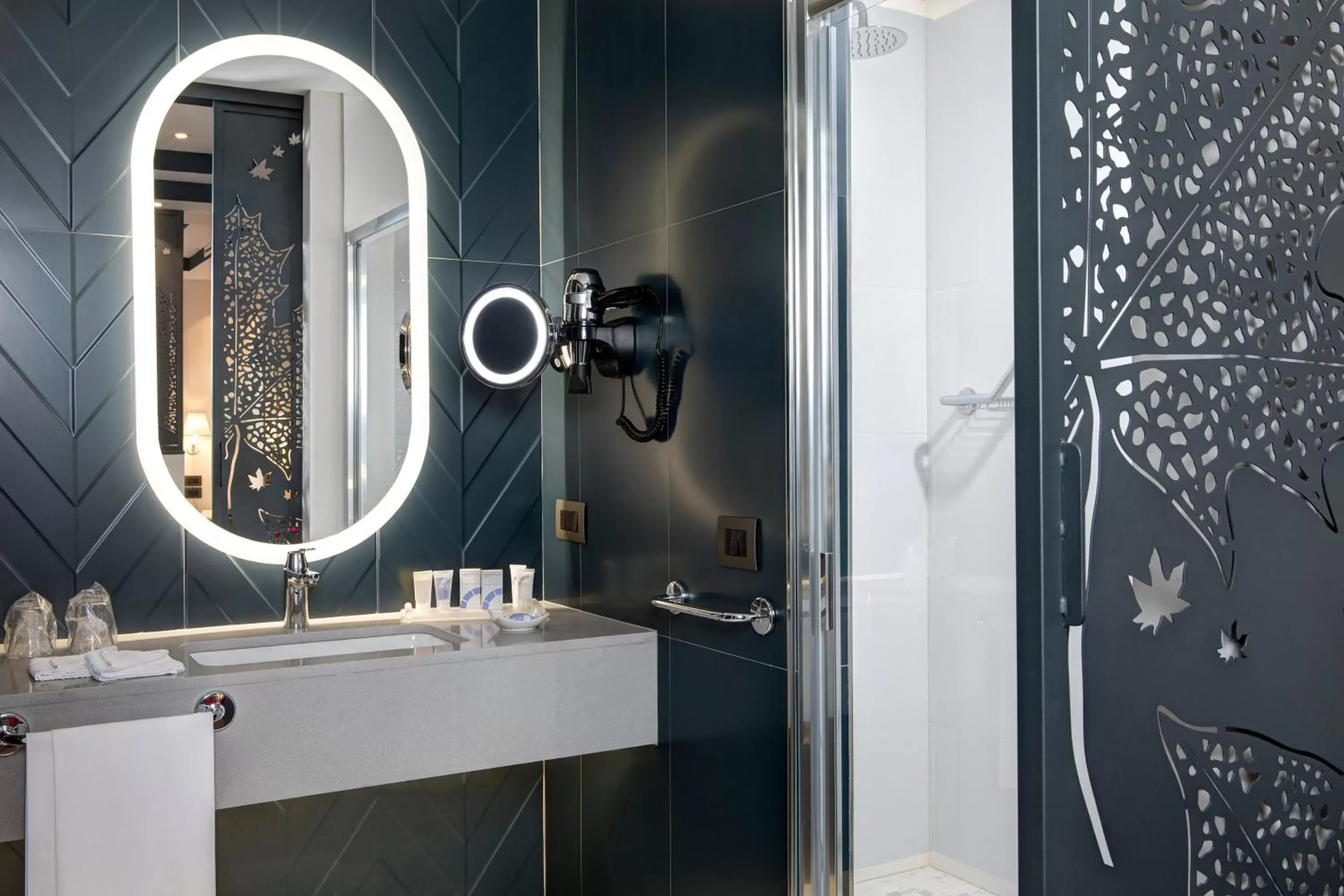 Decorative detail, Bathroom in Hotel Nazionale
