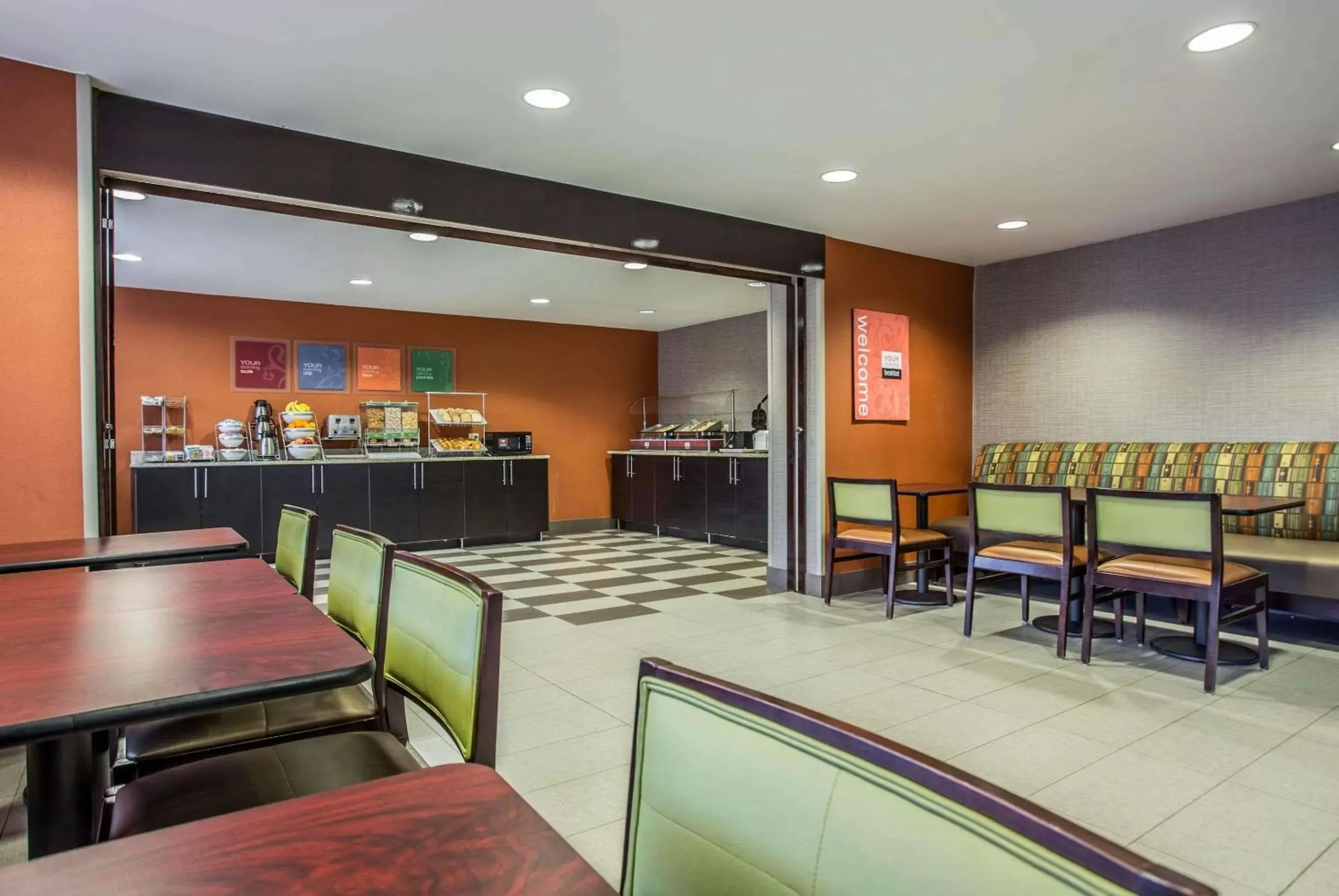 Restaurant/Places to Eat in Comfort Inn & Suites Kannapolis - Concord