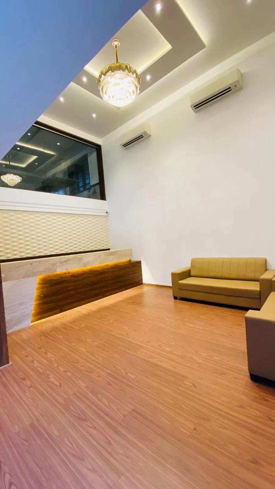 Lobby or reception in Hotel Plaza Heights by RAK Rooms, Mangaluru