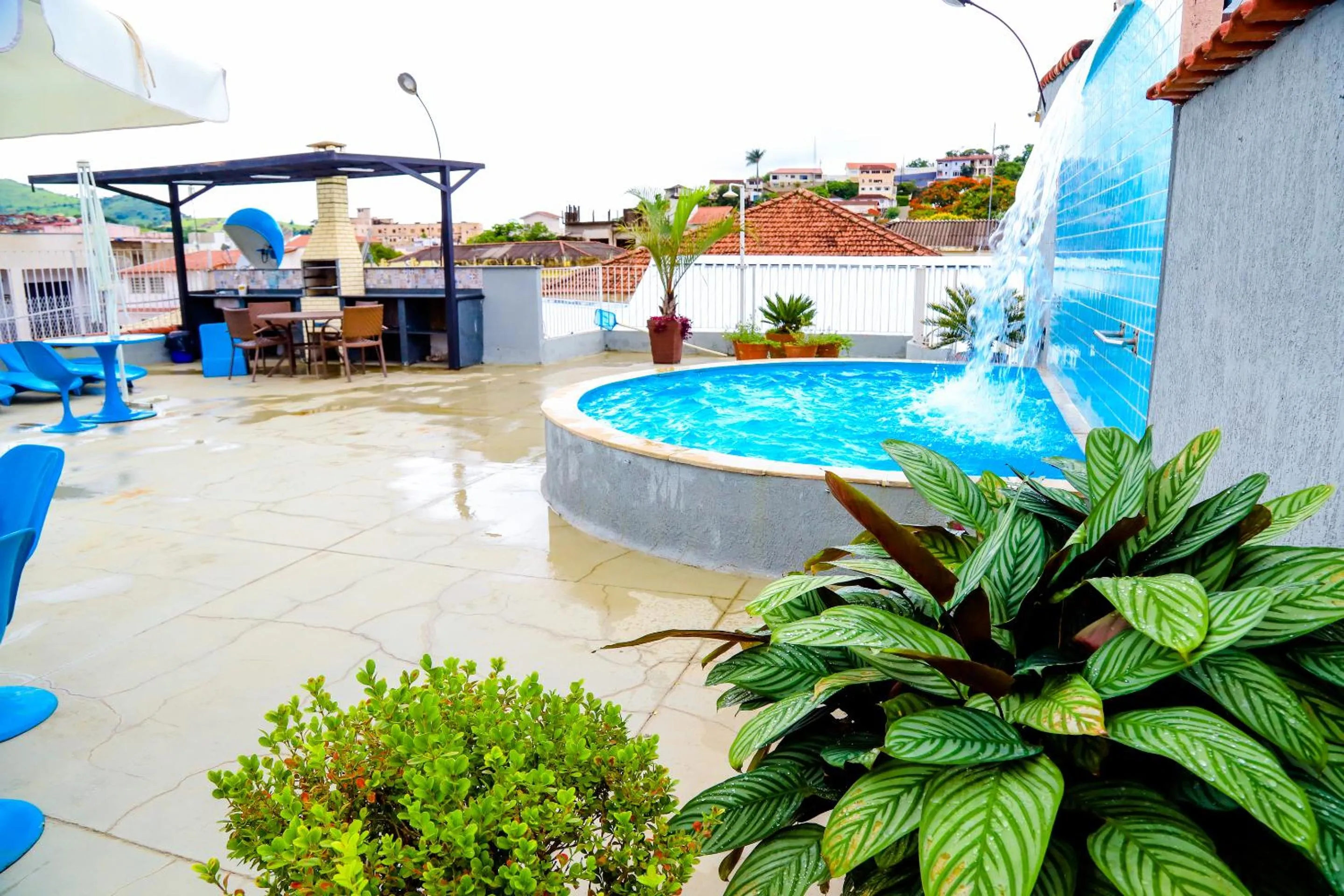 Swimming pool in VOA Hotel Rezende