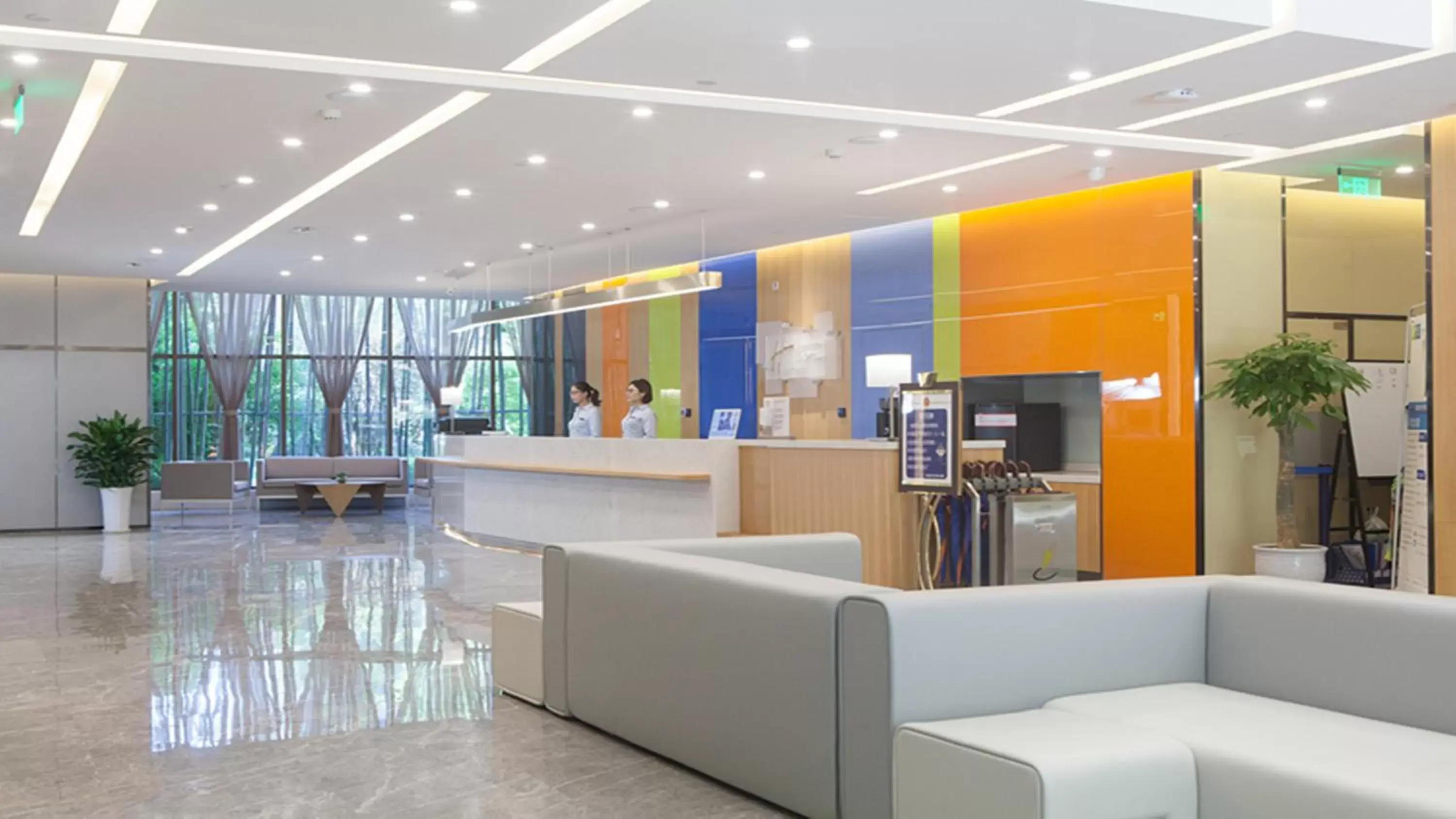 Property building, Lobby/Reception in Holiday Inn Express Chengdu Airport Zone(Chengdu Shuangliu International Airport Branch), an IHG Hotel