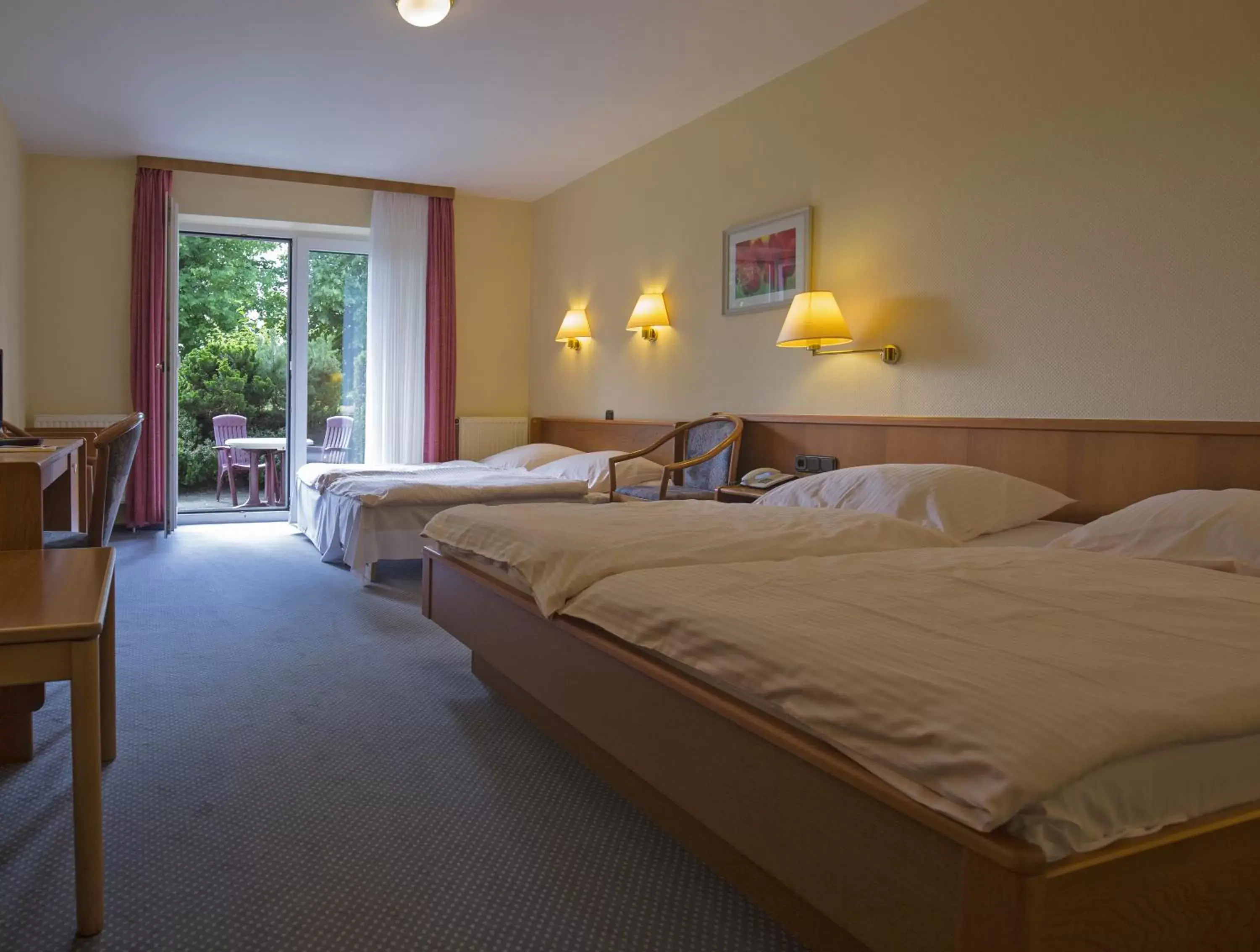 Bed in Hotel Wittensee Schützenhof
