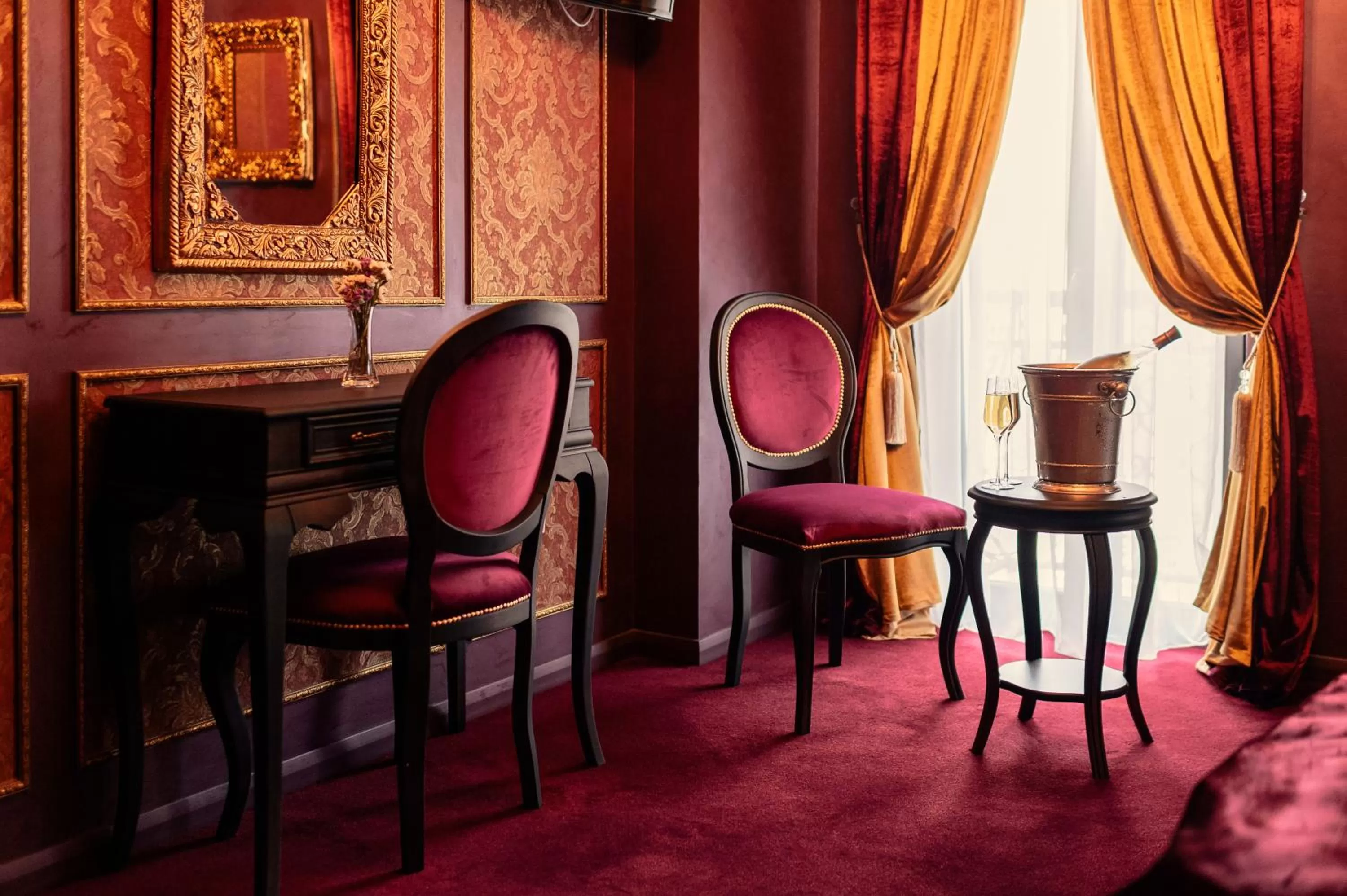 Seating area in Belle Epoque Boutique (Adult Only)