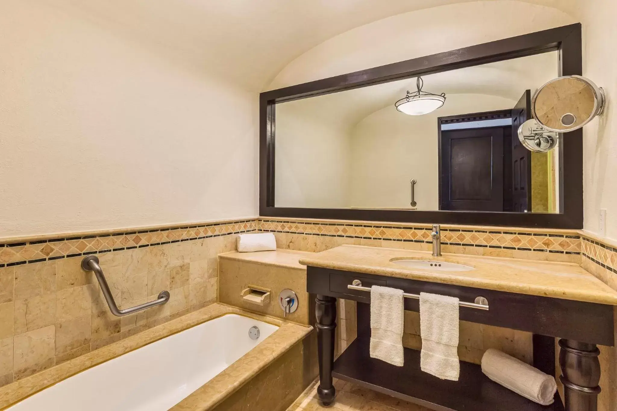 Photo of the whole room, Bathroom in Grand Fiesta Americana Los Cabos All Inclusive Golf & Spa