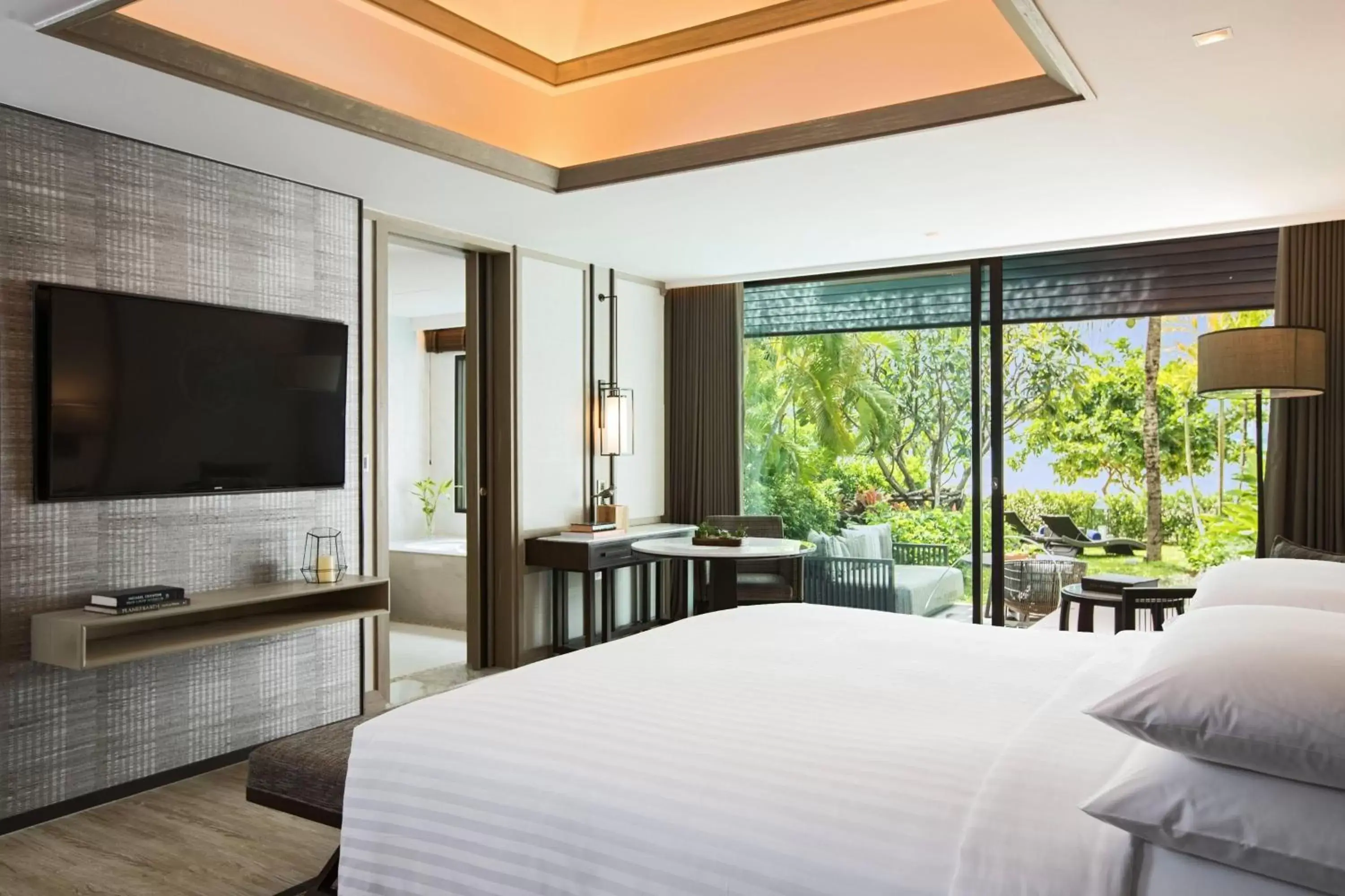 Swimming pool, Bed in Phuket Marriott Resort and Spa, Nai Yang Beach