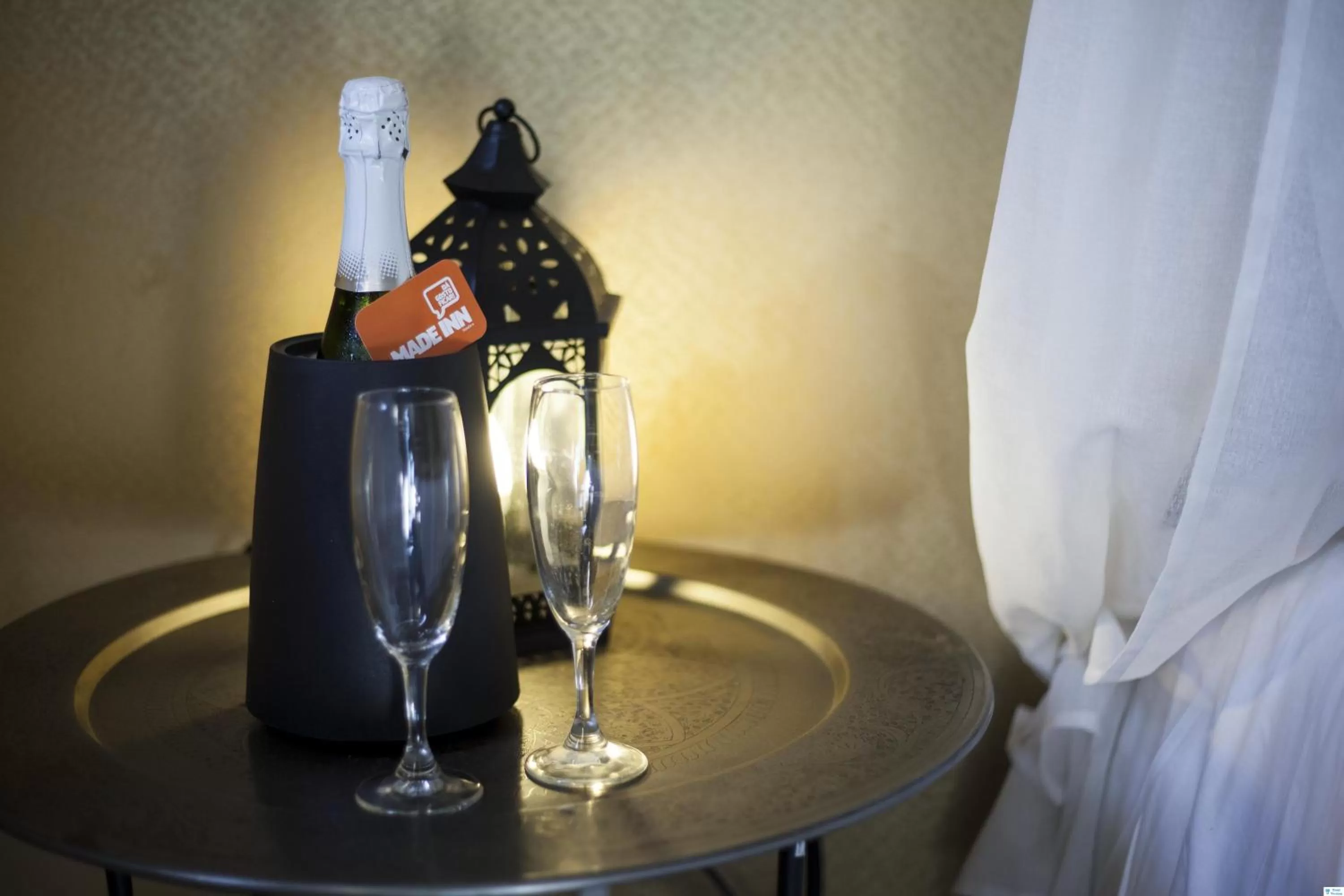 Food and drinks in Hotel Made Inn