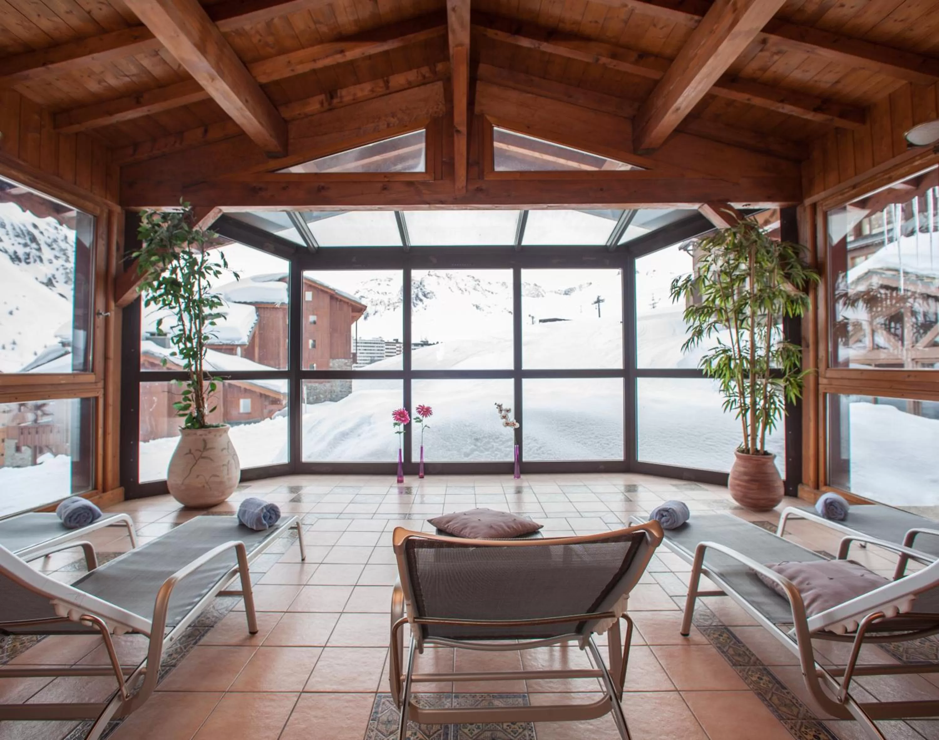 Massage in Hôtel Les Suites du Montana by Les Etincelles