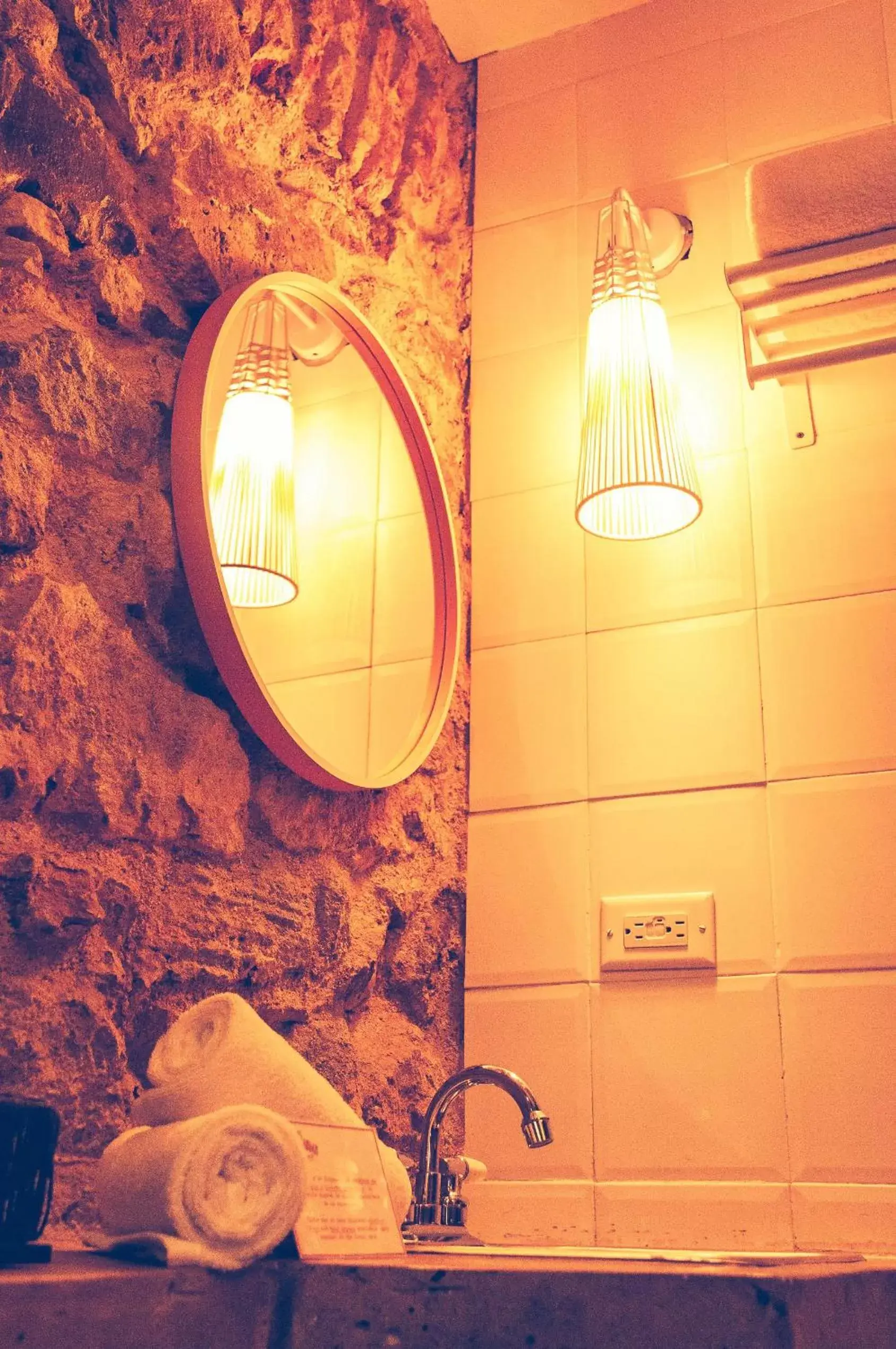 Shower, Bathroom in Hotel Casa Panama