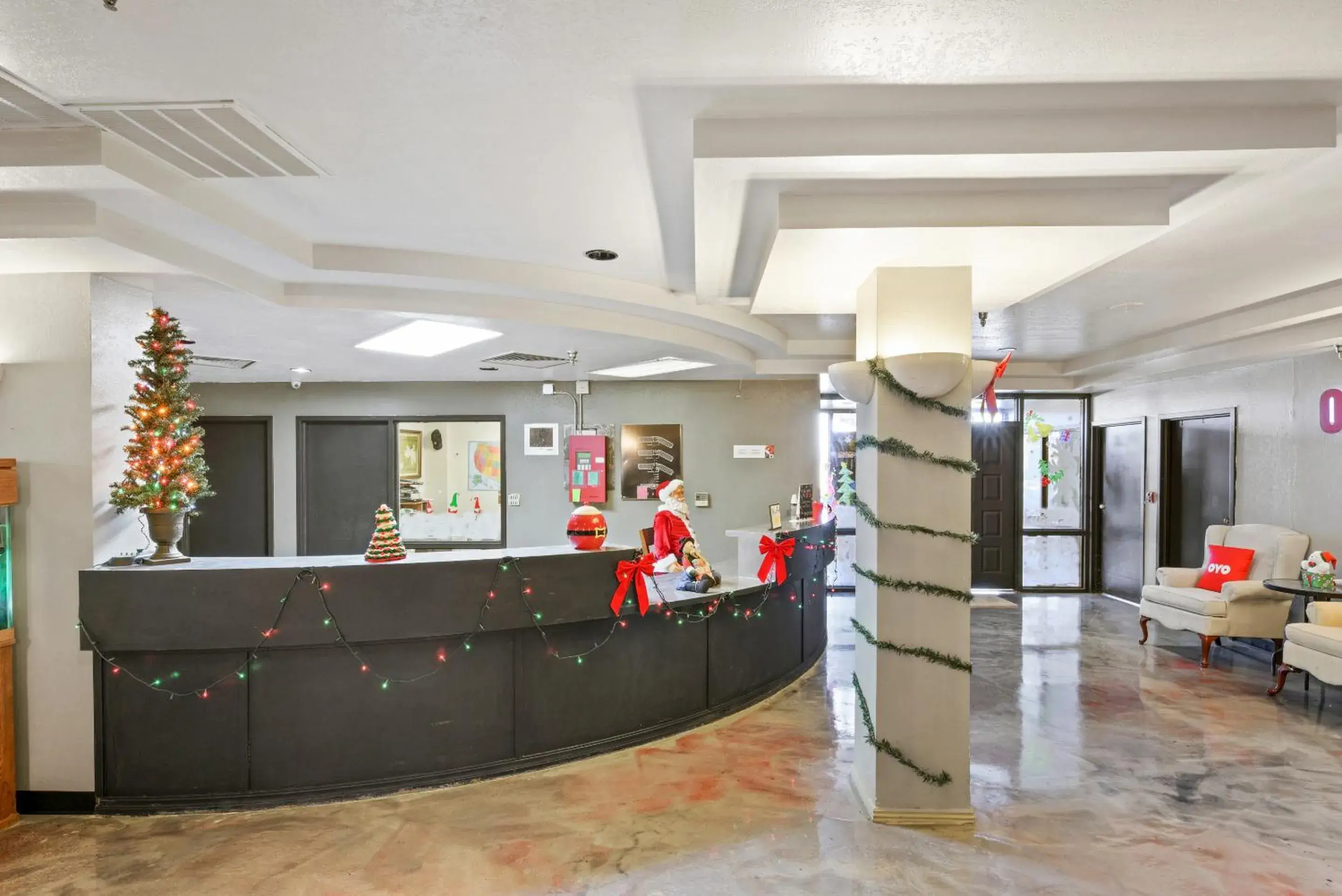 Lobby or reception, Lobby/Reception in OYO Hotel Edmond - University of Central Oklahoma