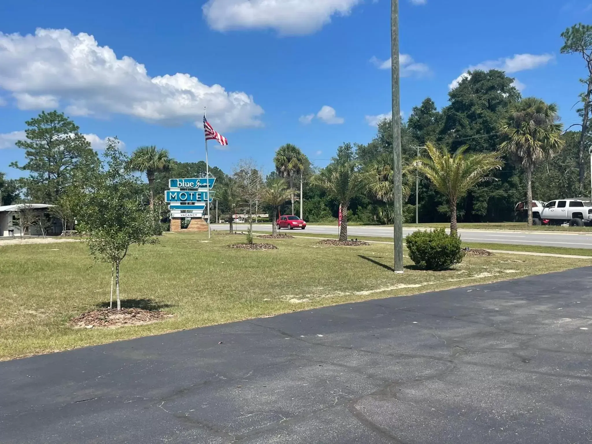 Logo/Certificate/Sign in BlueGem Motel